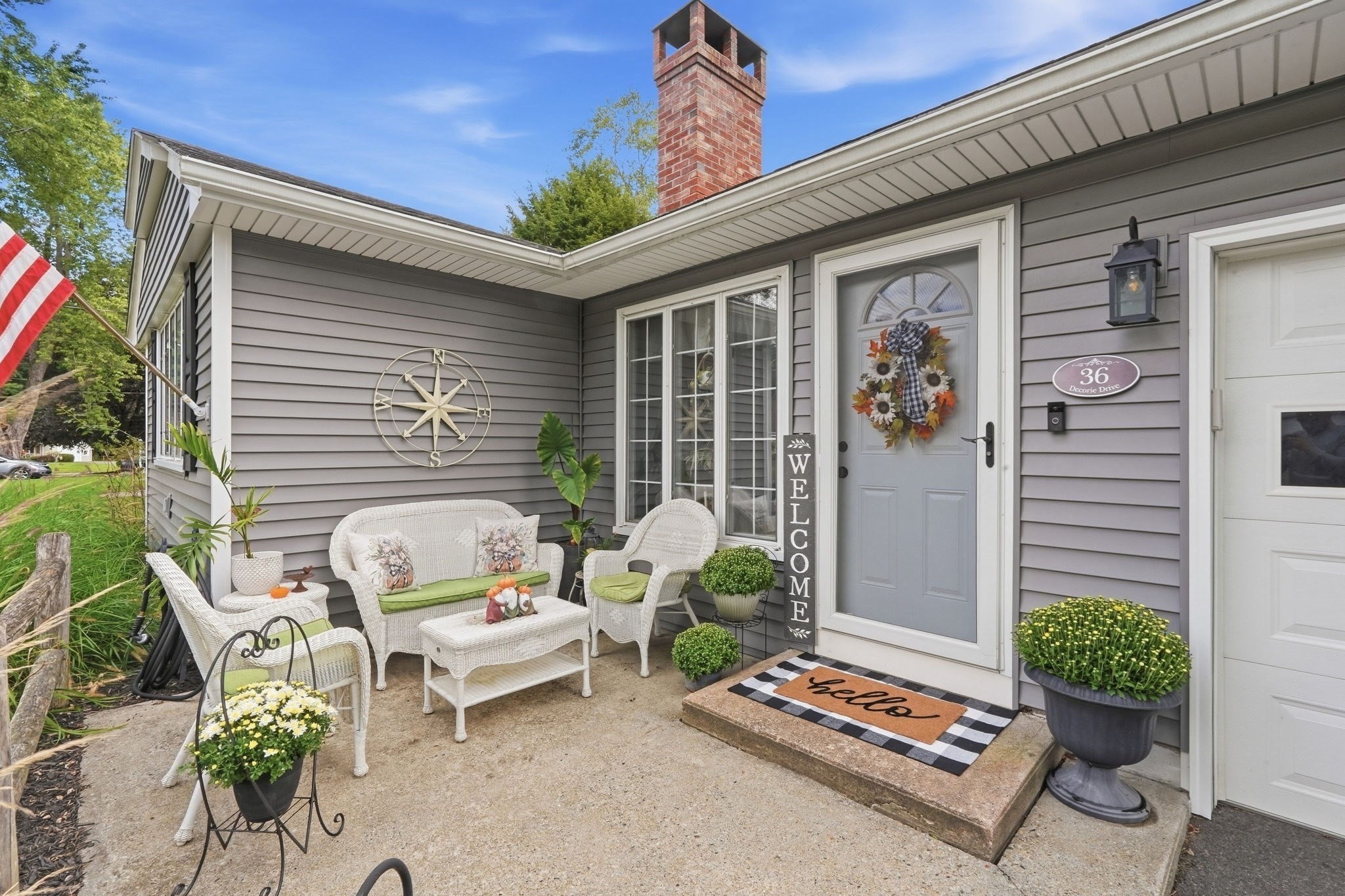 36 Decorie Dr Property Photo 1
