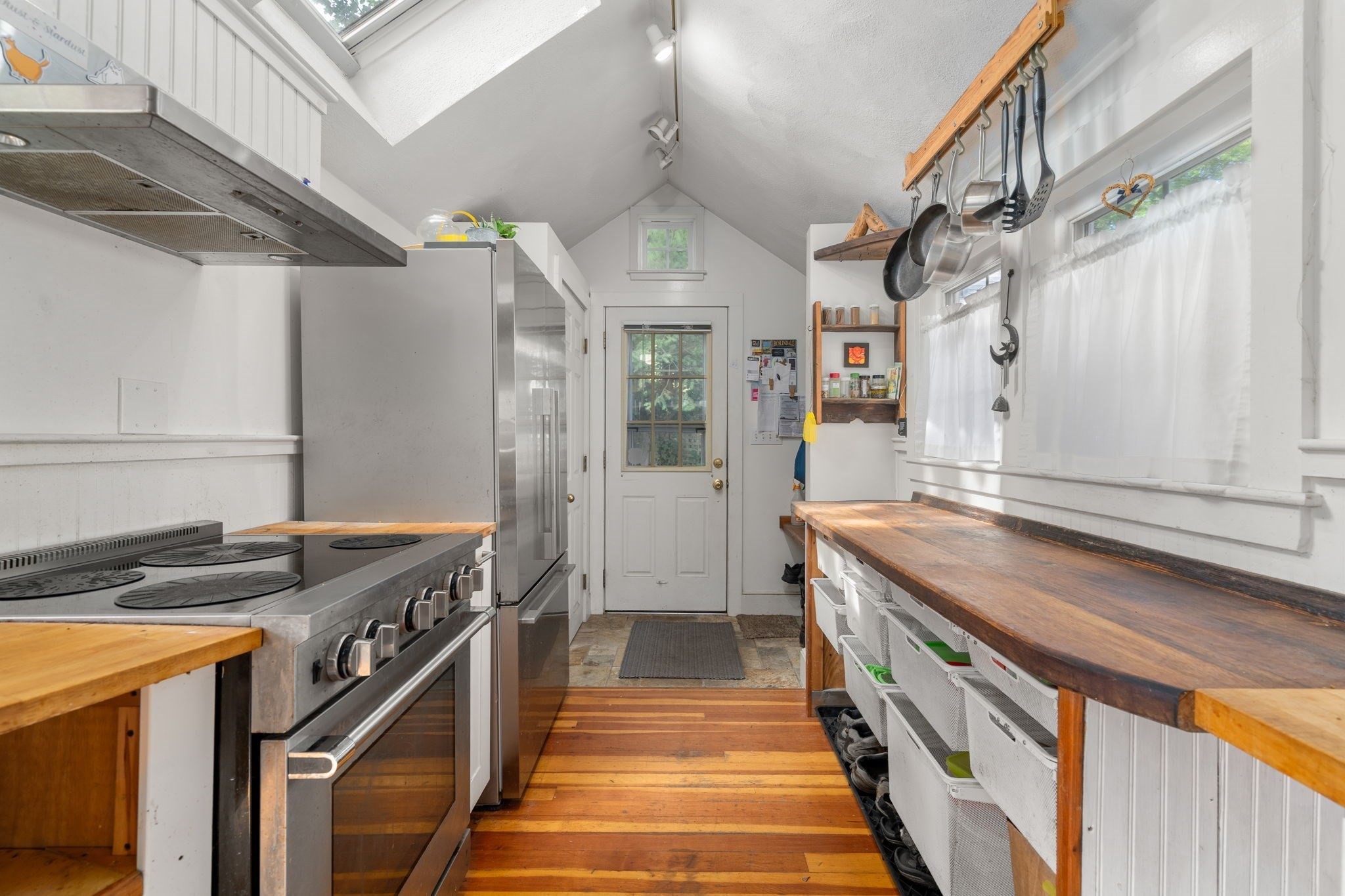 109 Orange Property Photo 5