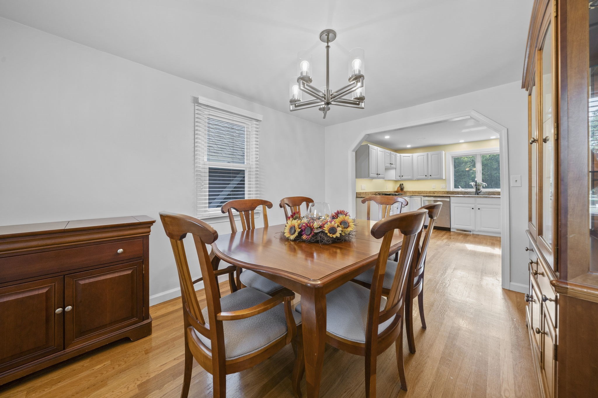 10 Cottonwood Court Property Photo 8