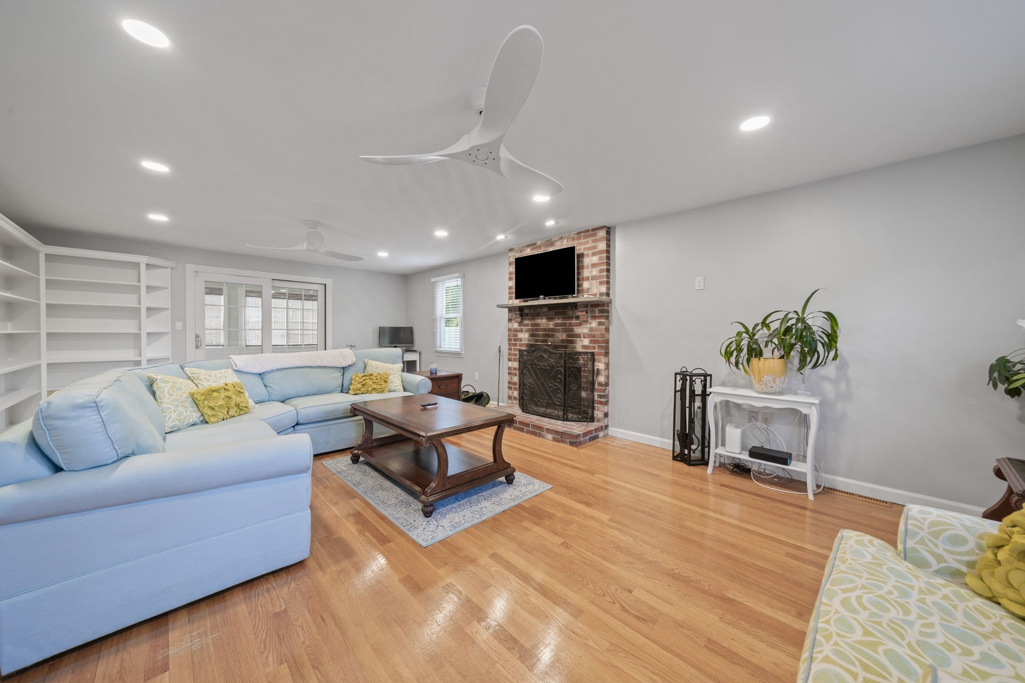 10 Cottonwood Court Property Photo 9
