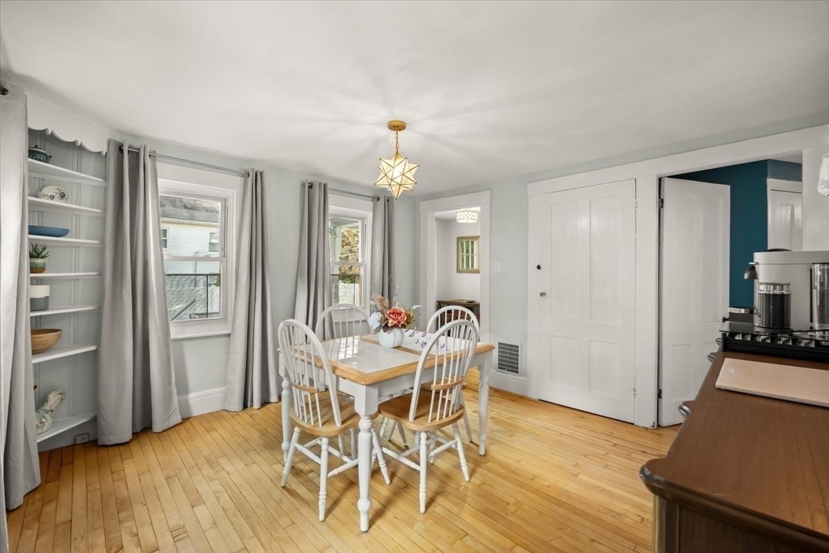 24 School Street Property Photo 17