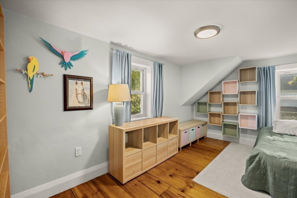 24 School Street Property Photo 25