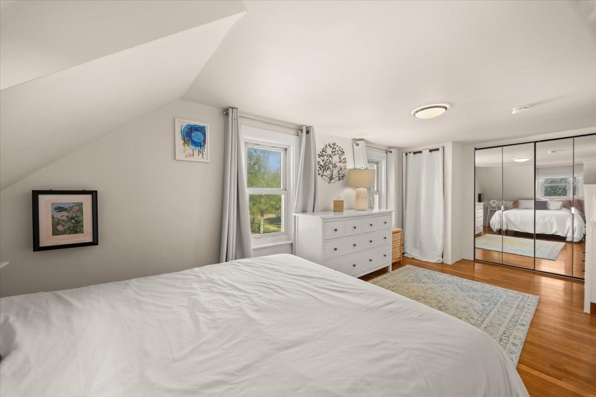 24 School Street Property Photo 31