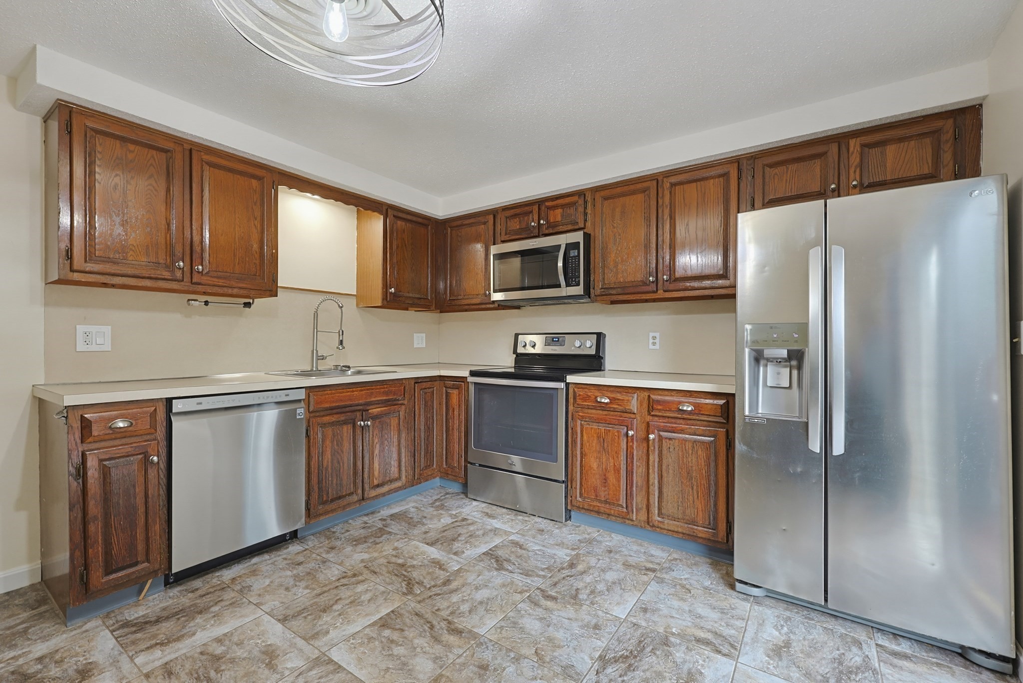 10 Village Way # A Property Photo 11