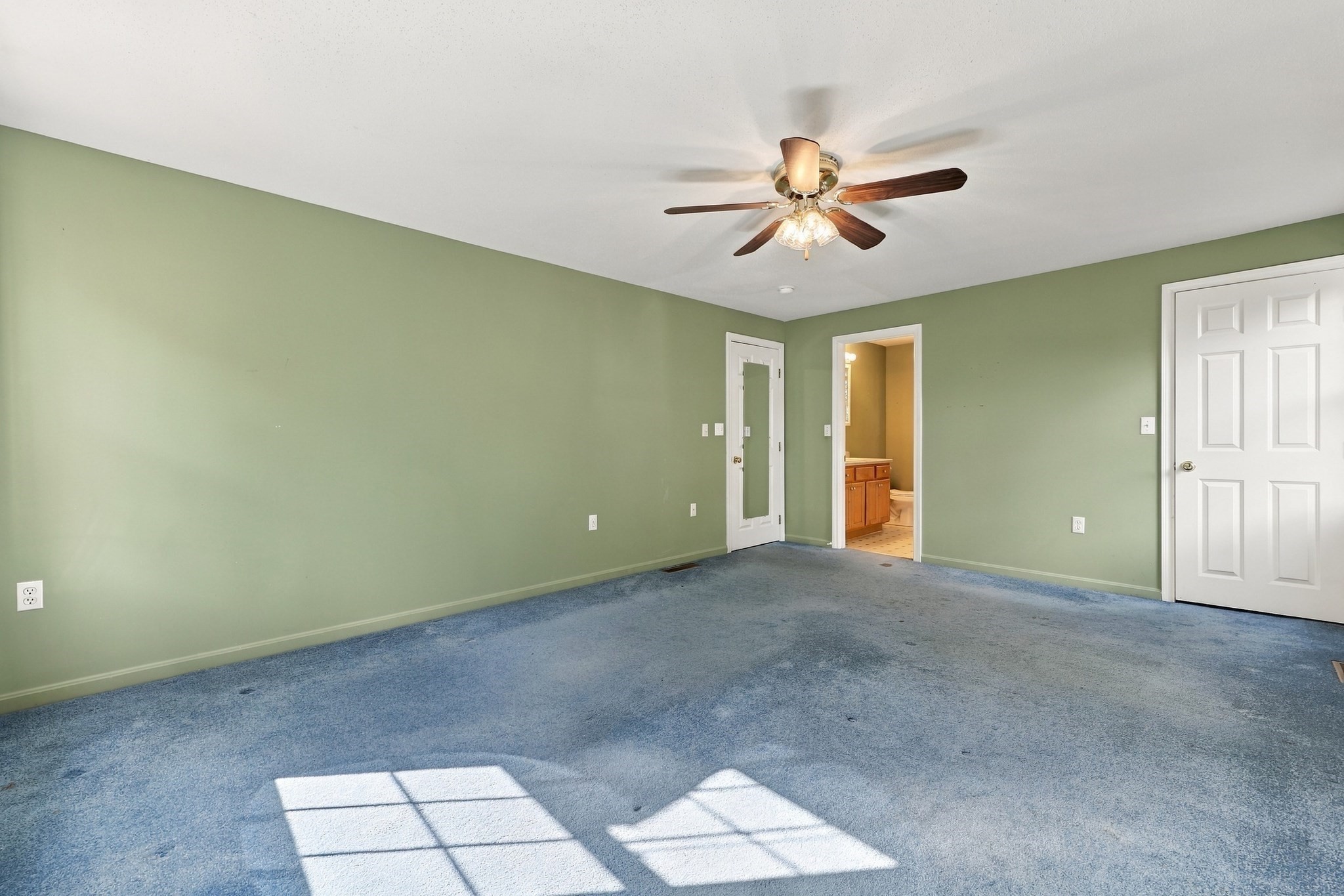 16 Lancaster Road Property Photo 20