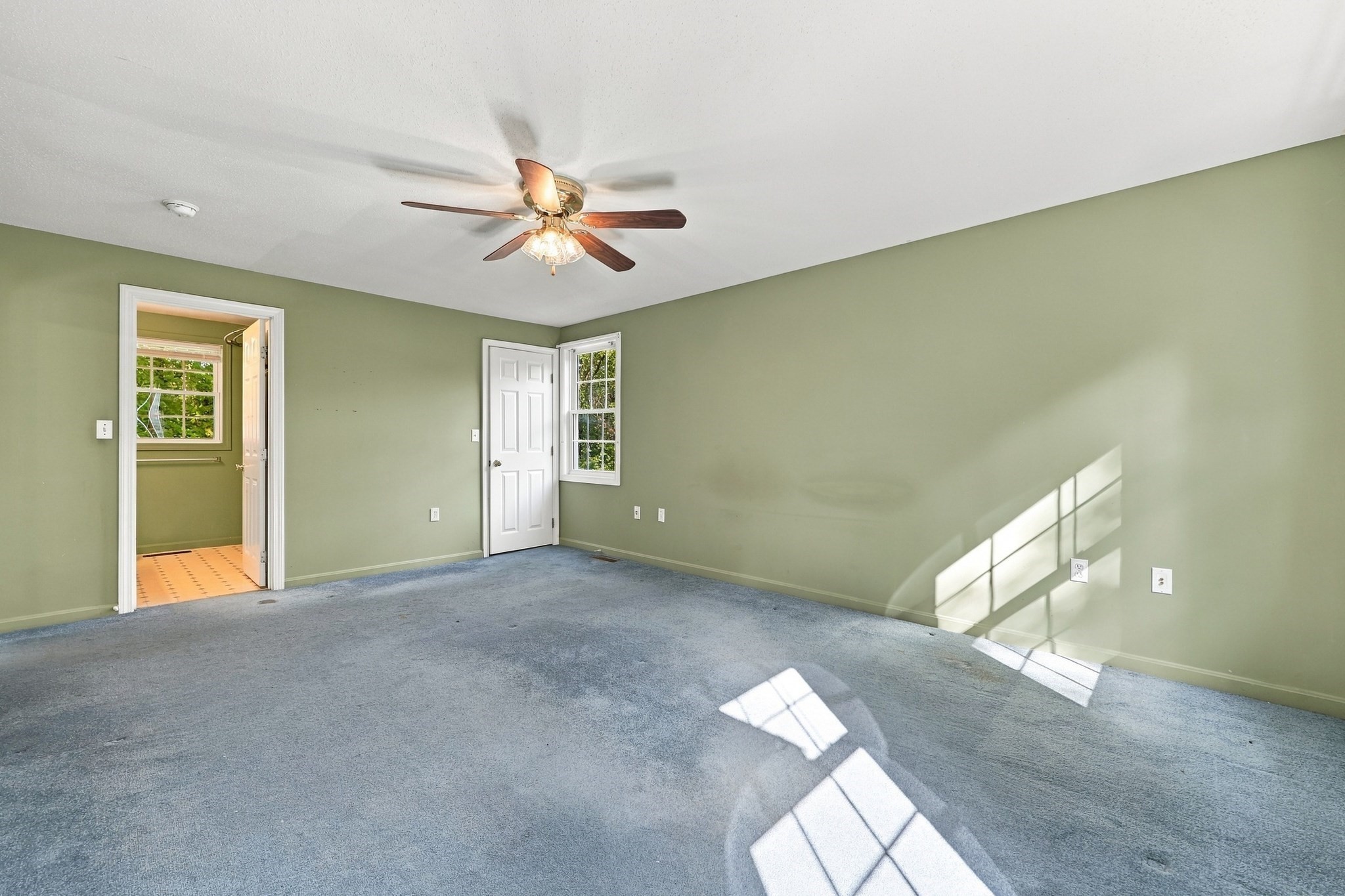 16 Lancaster Road Property Photo 21