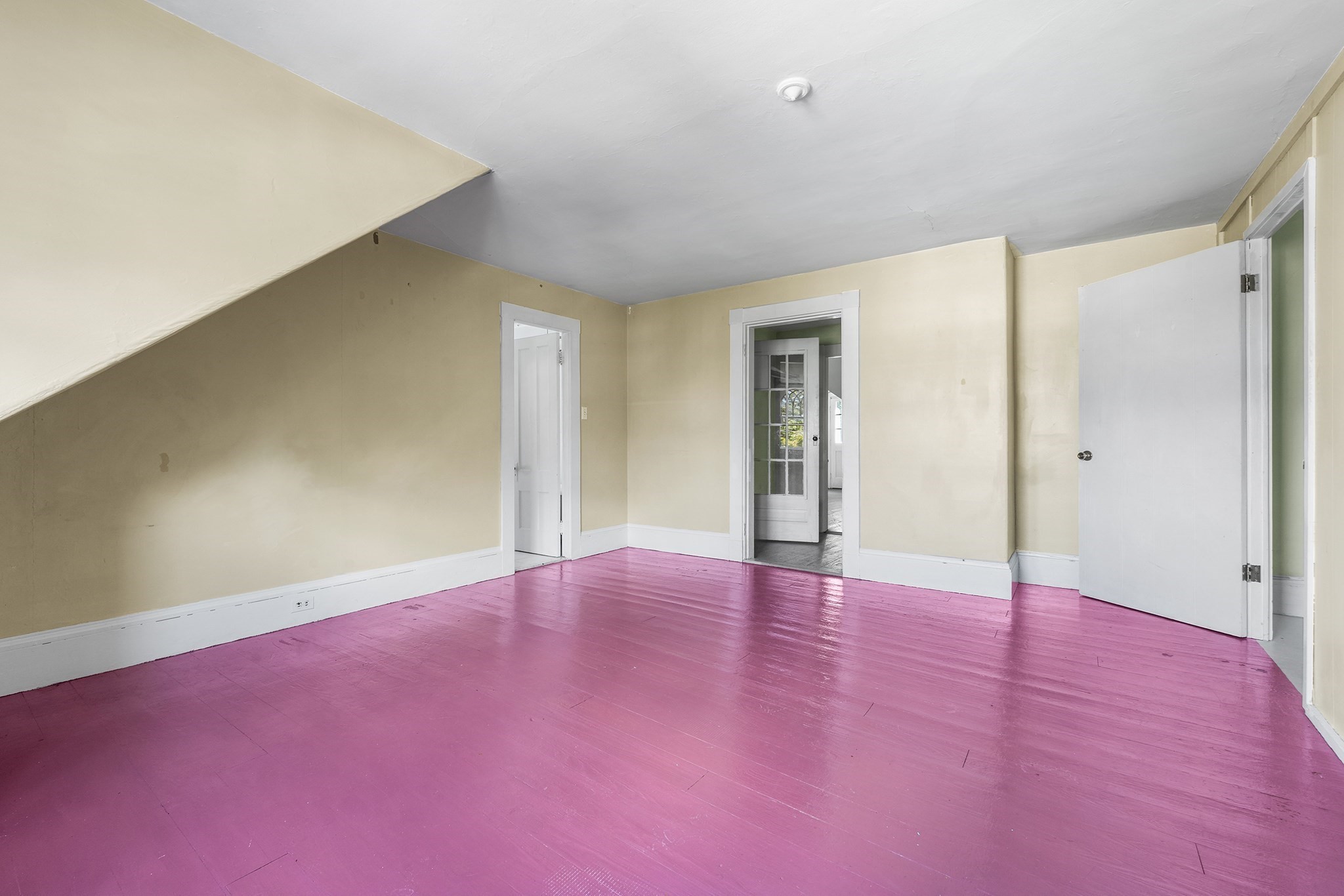 36 Columbia St Property Photo 30