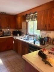 14 Grayland Road Property Photo 4