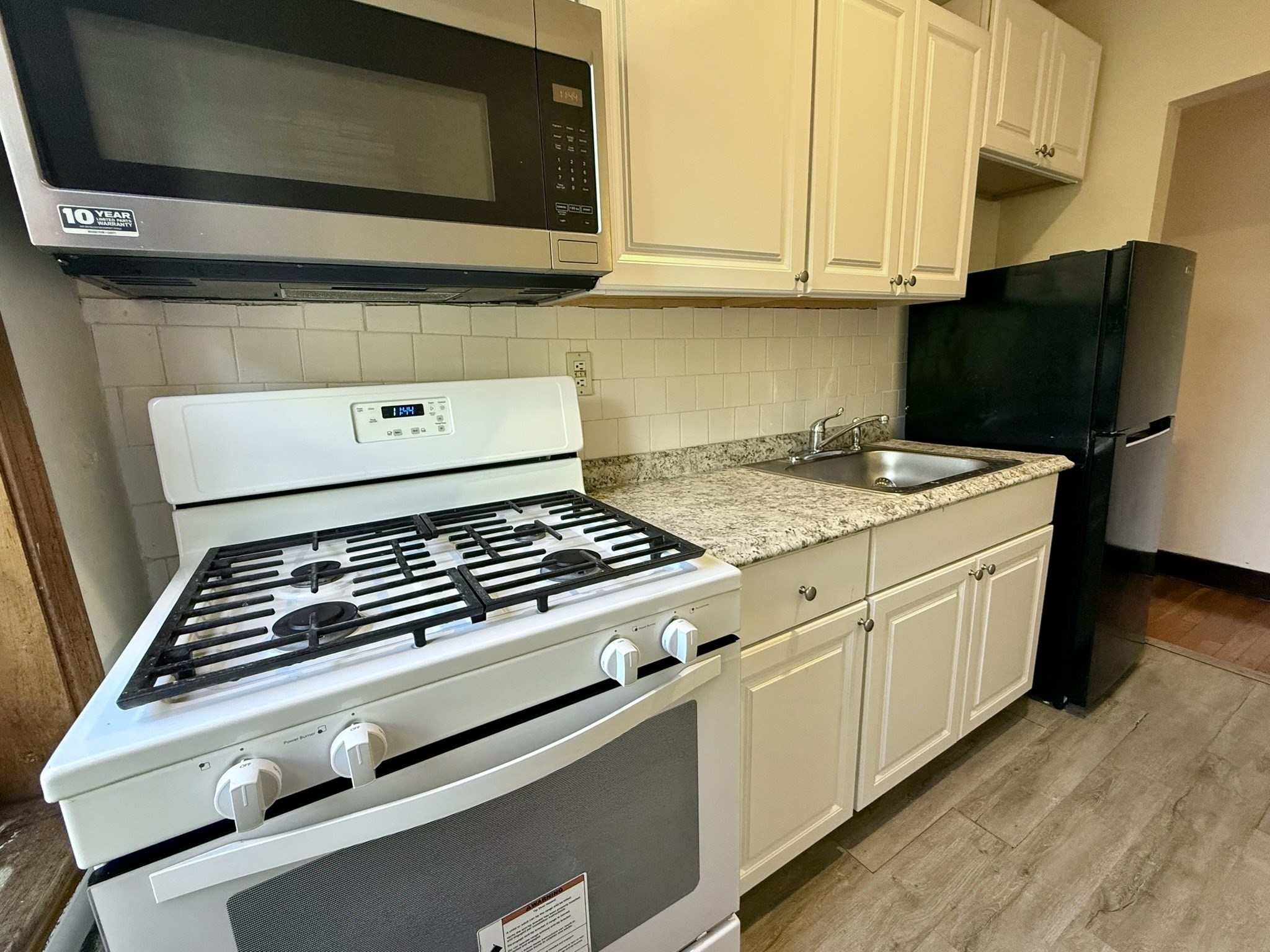 68 Linden St # 34 Property Photo 5