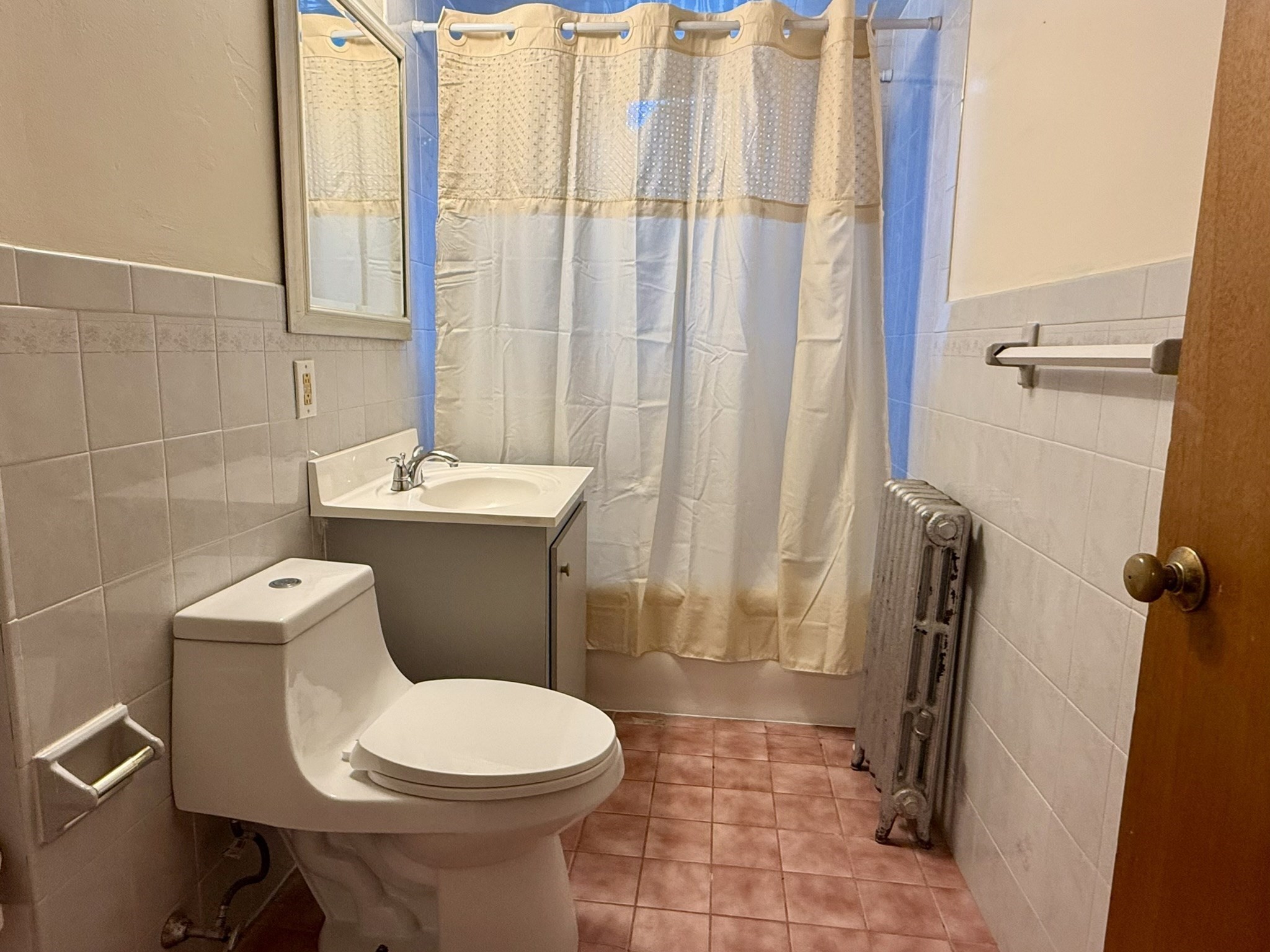 68 Linden St # 34 Property Photo 8