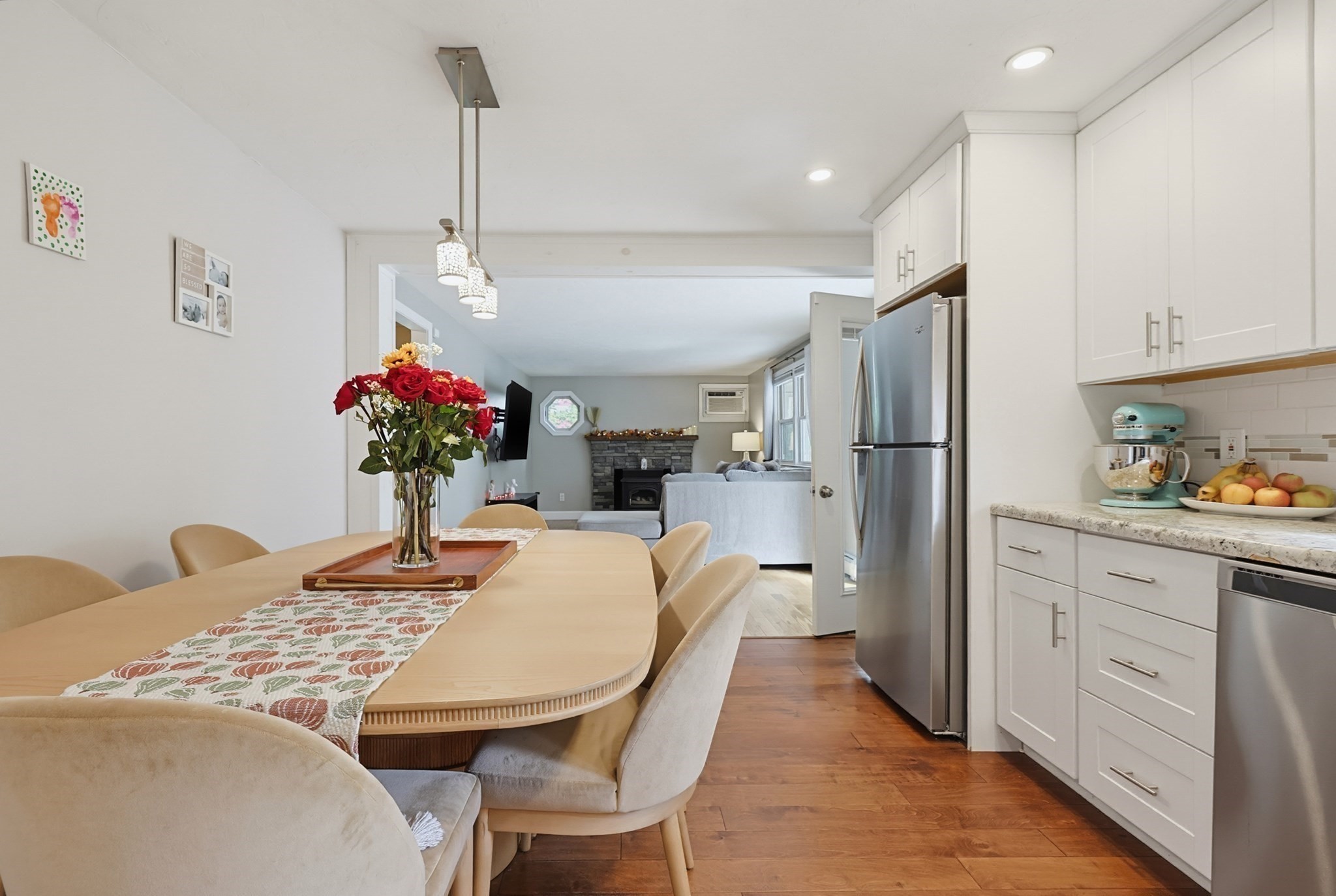 112 Wales St Property Photo 12