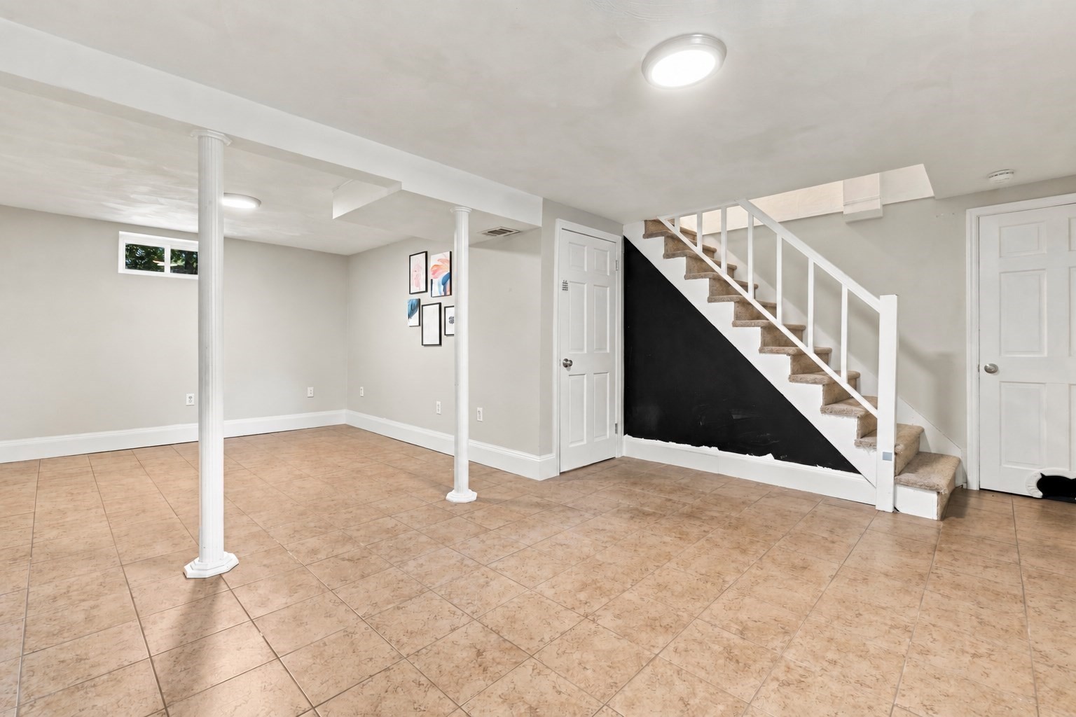 3 Lantern Lane Property Photo 19