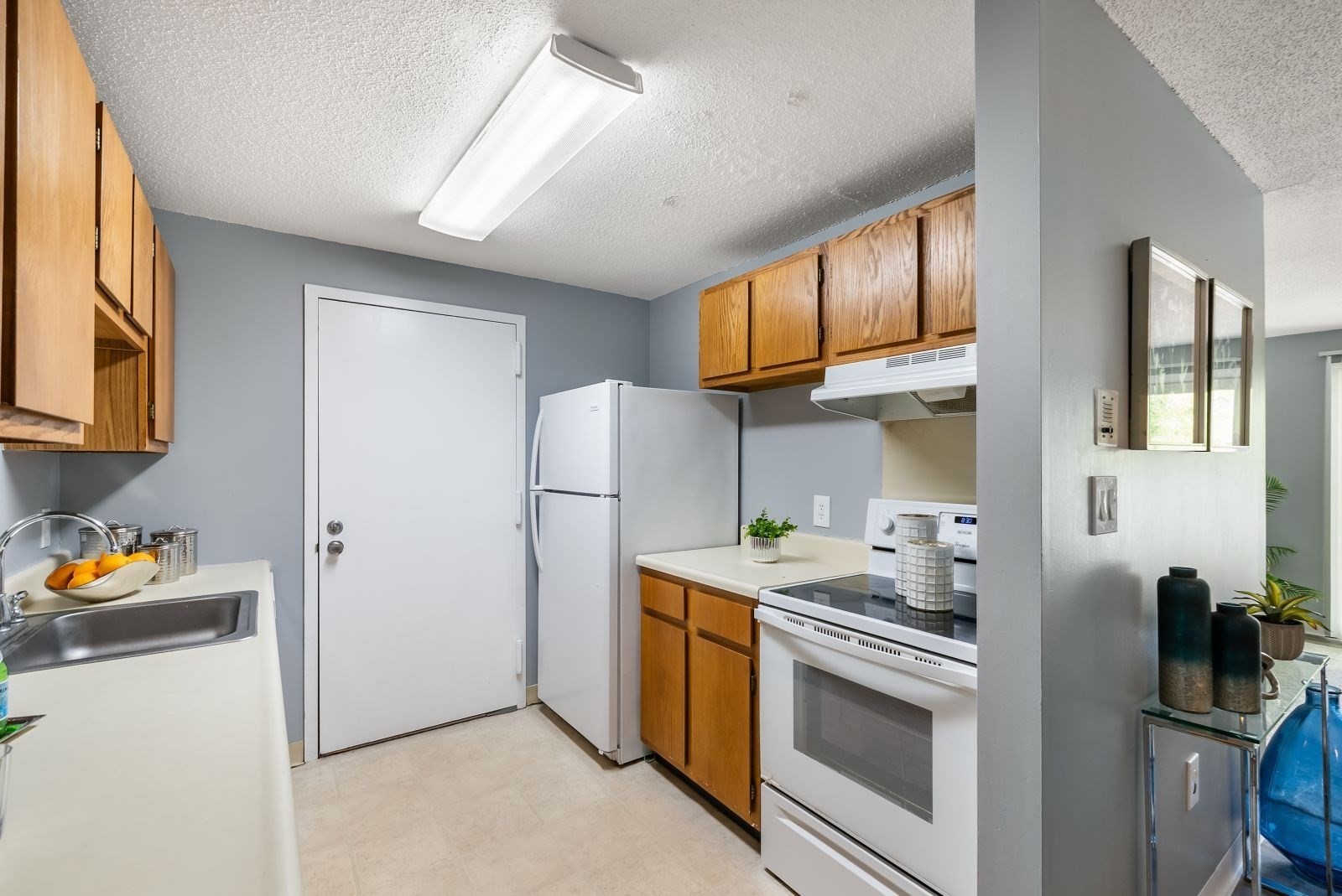 8 Post Oak Ln # 21 Property Photo 14