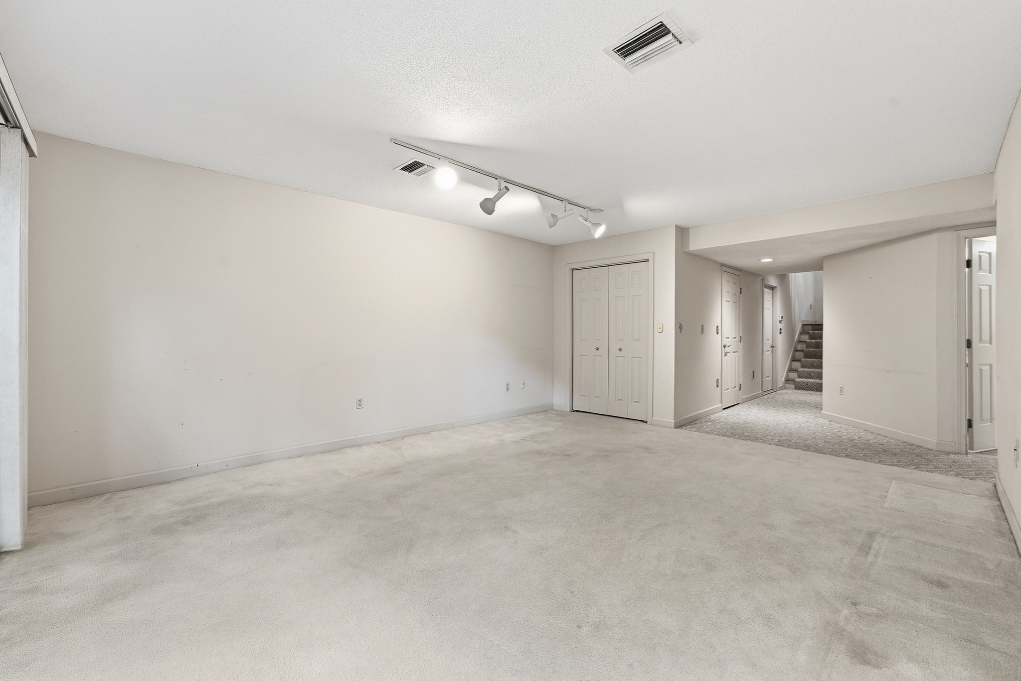 10 Windpath W # 10 Property Photo 32