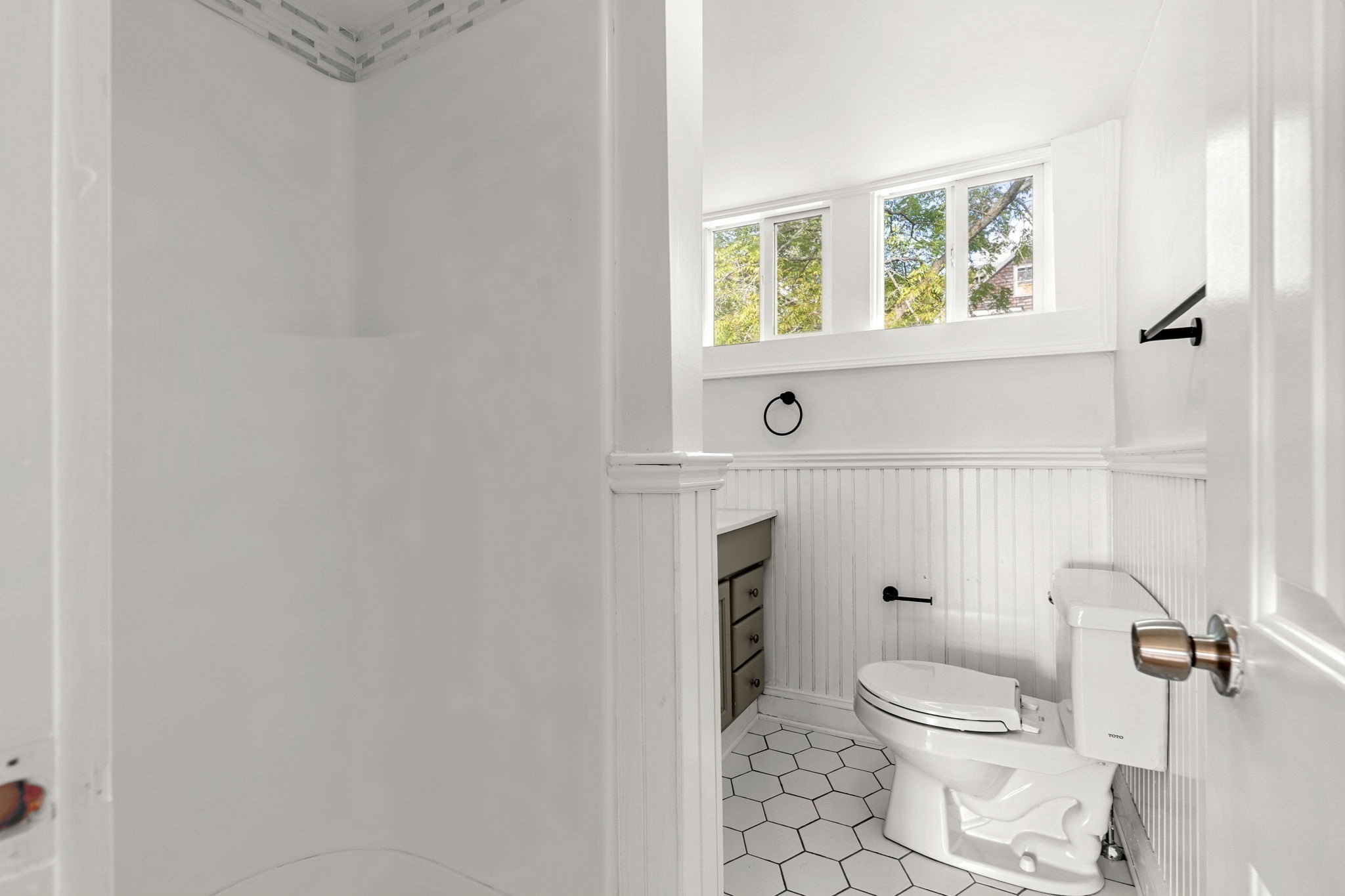 17 Cottage Street Property Photo 23