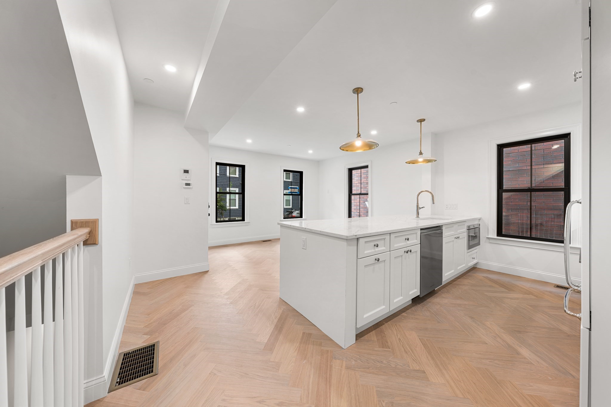 15 Hunting Street # 2 Property Photo 4