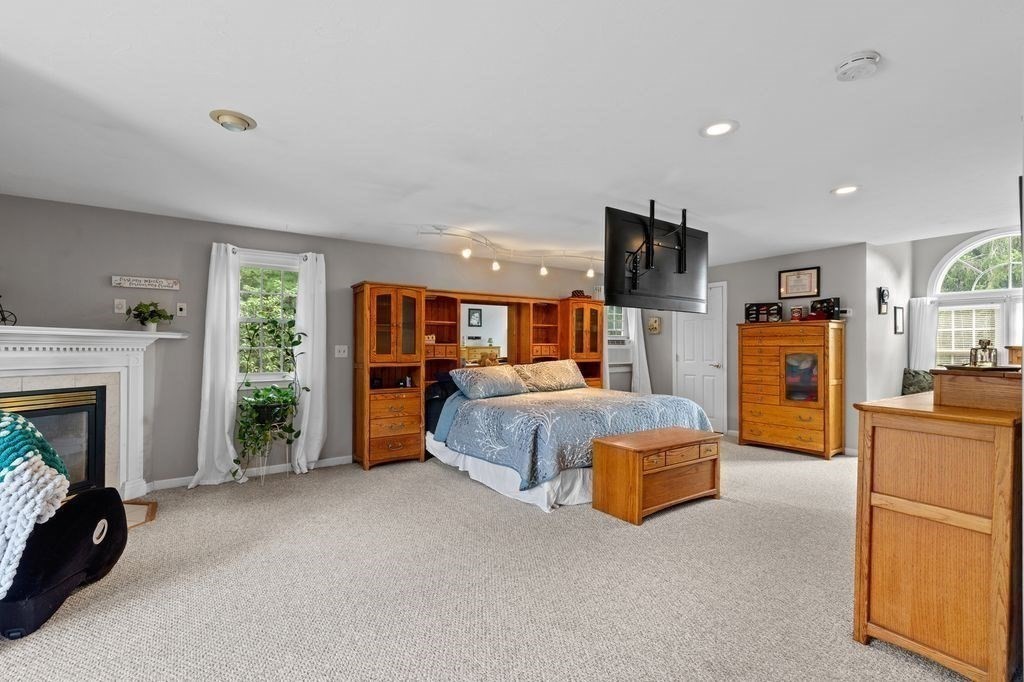 55 Bay Farm Drive Property Photo 21