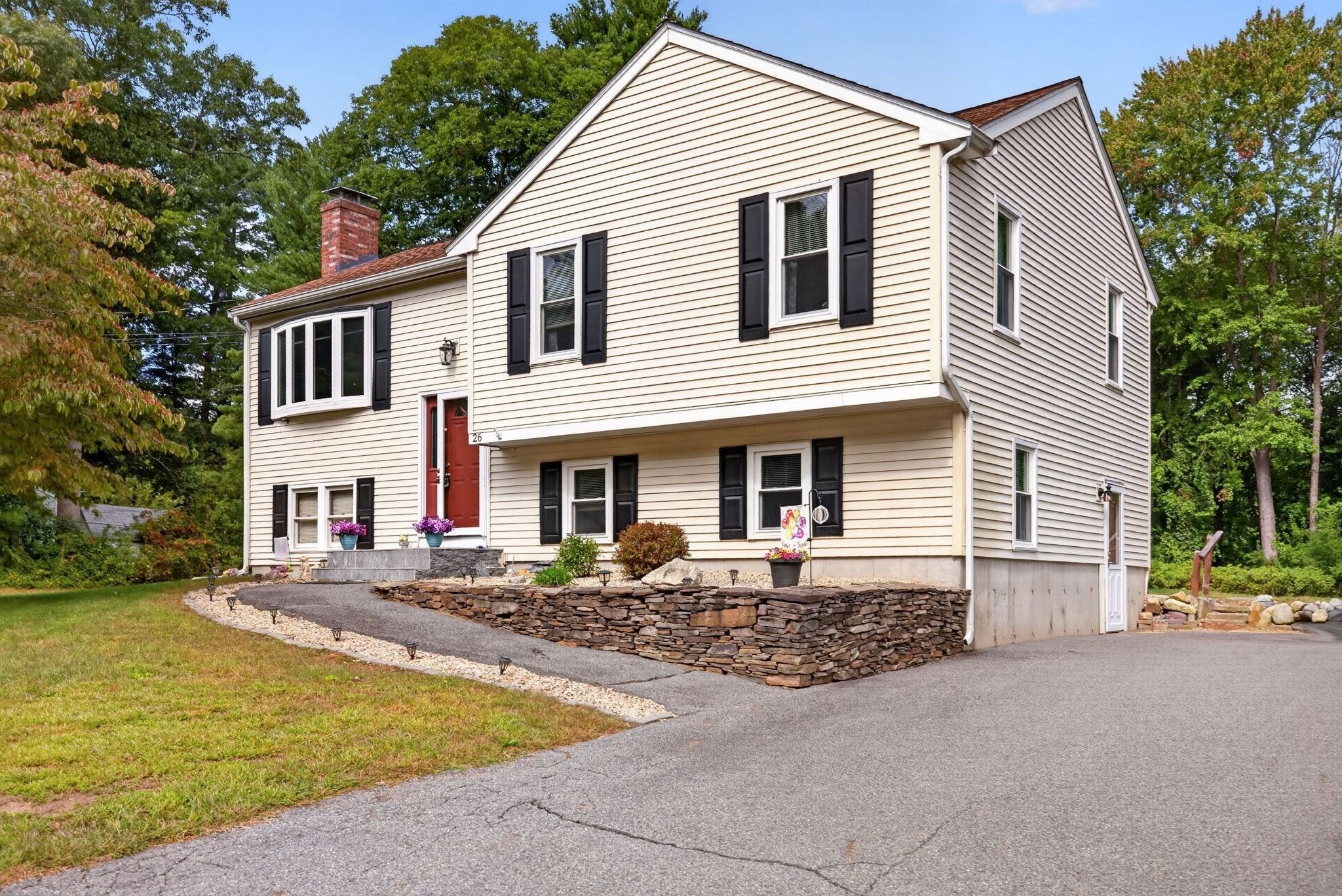 26 Acre Rd Property Photo 1