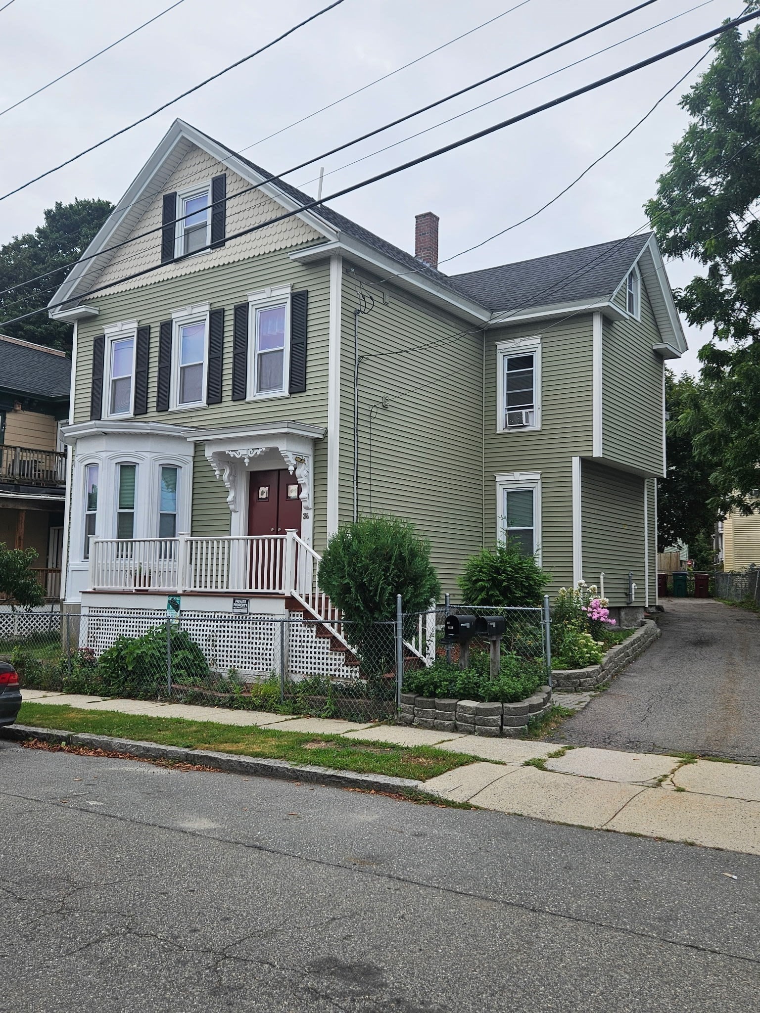 205 Stackpole Street Property Photo 5