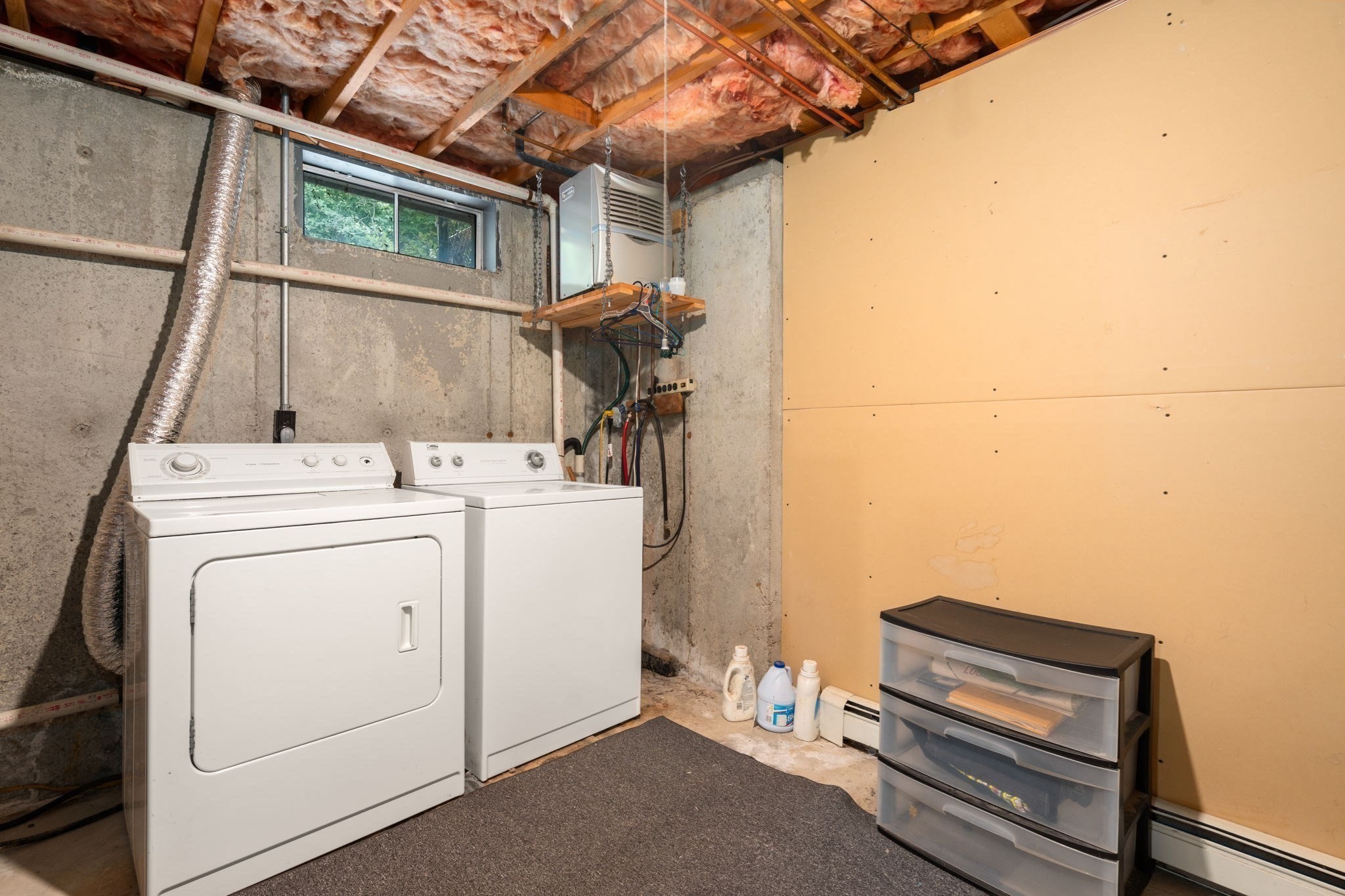 31 Raymond Way Property Photo 30