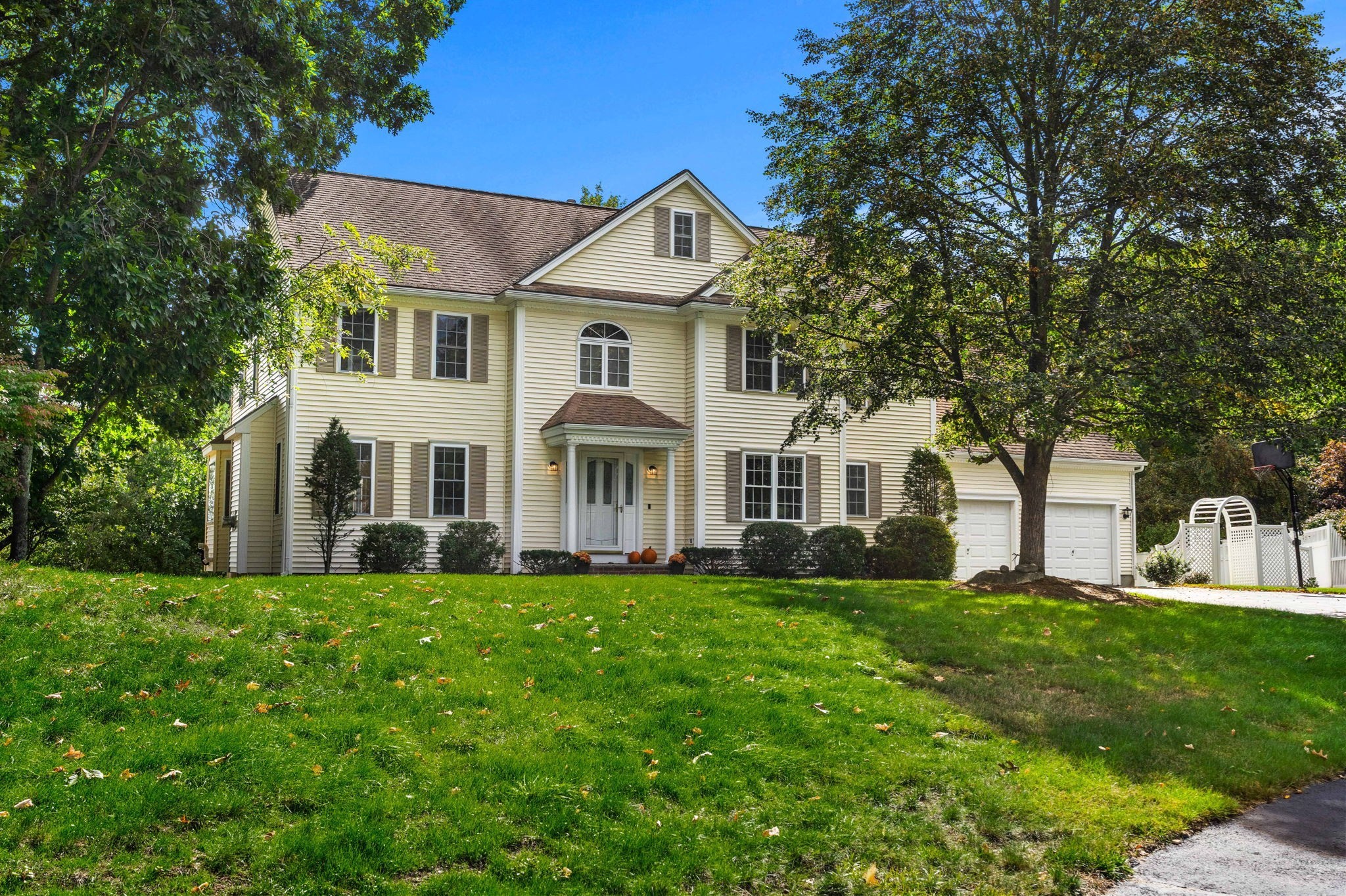 8 Jack Rabbit Ln Property Photo 1