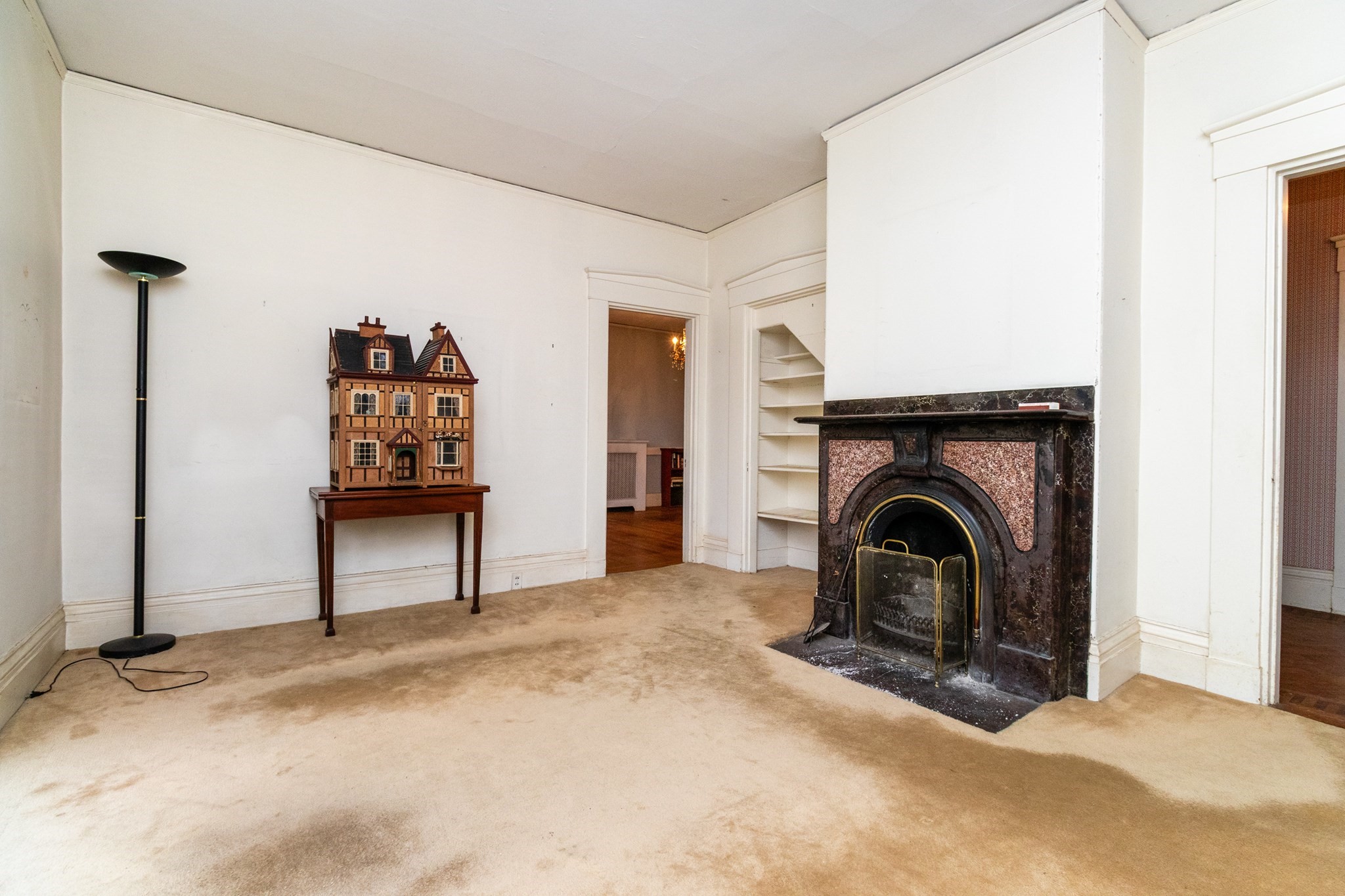 140 Pleasant St Property Photo 31