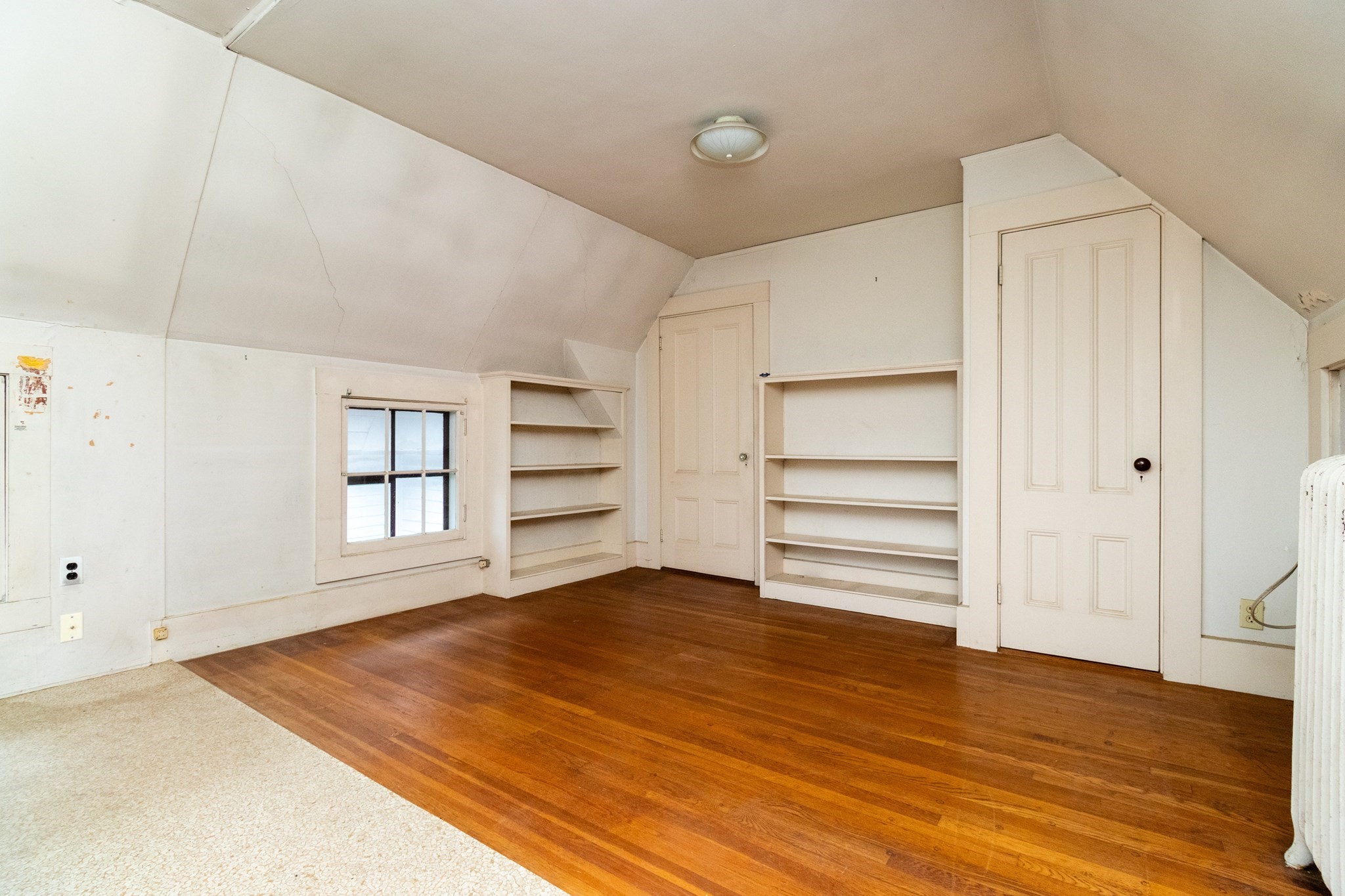 140 Pleasant St Property Photo 39