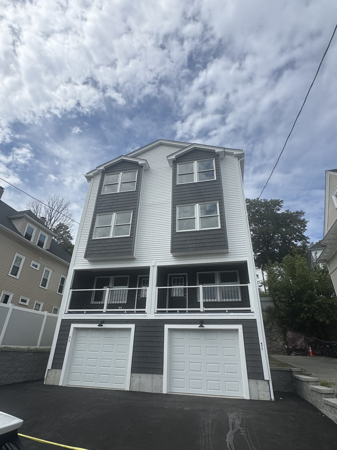 477 Washington # 477 Property Photo 1