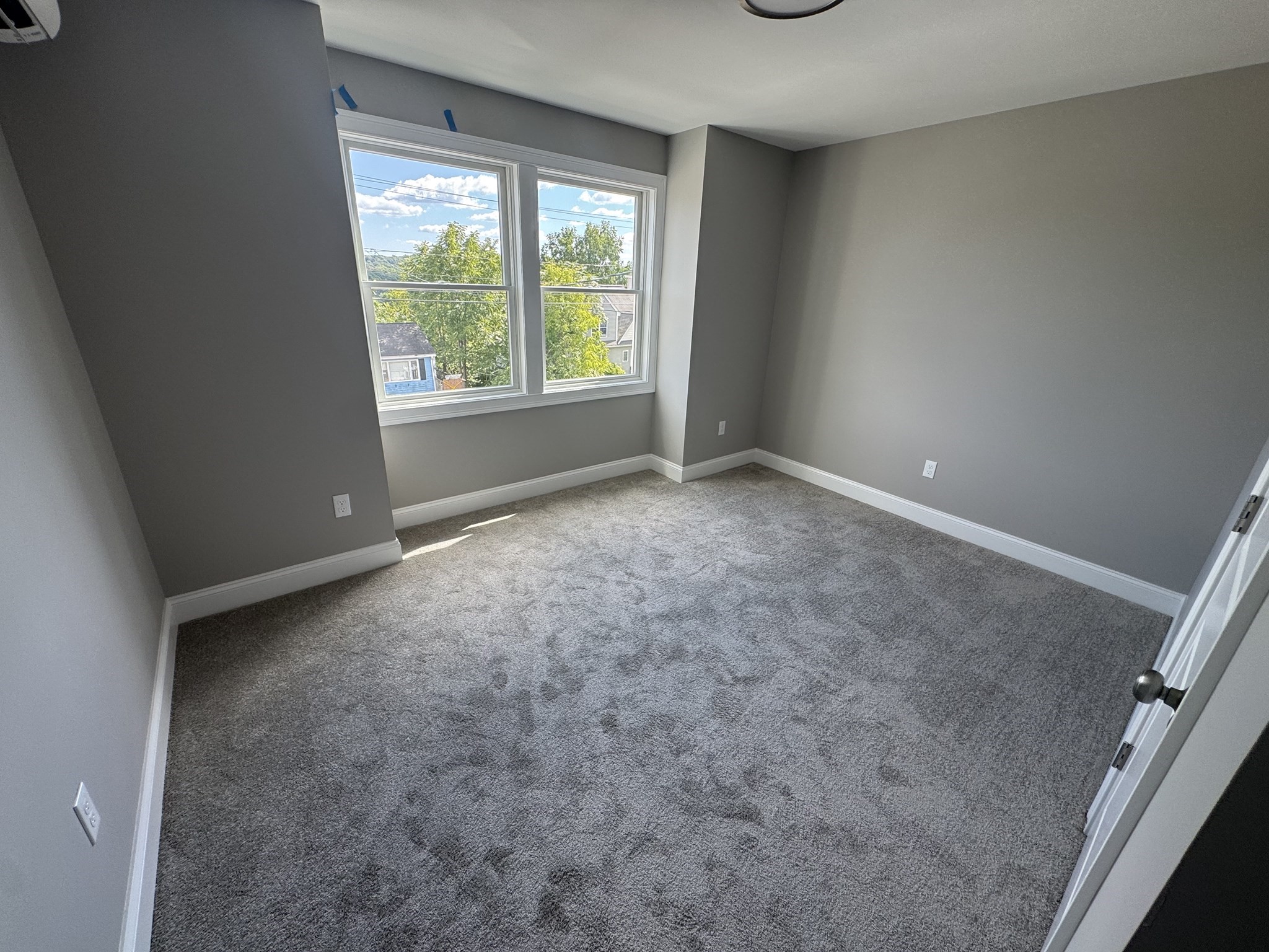 477 Washington # 477 Property Photo 3