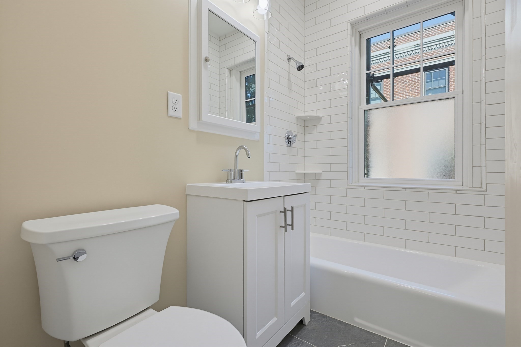 4 Chiswick Road # 31 Property Photo 10