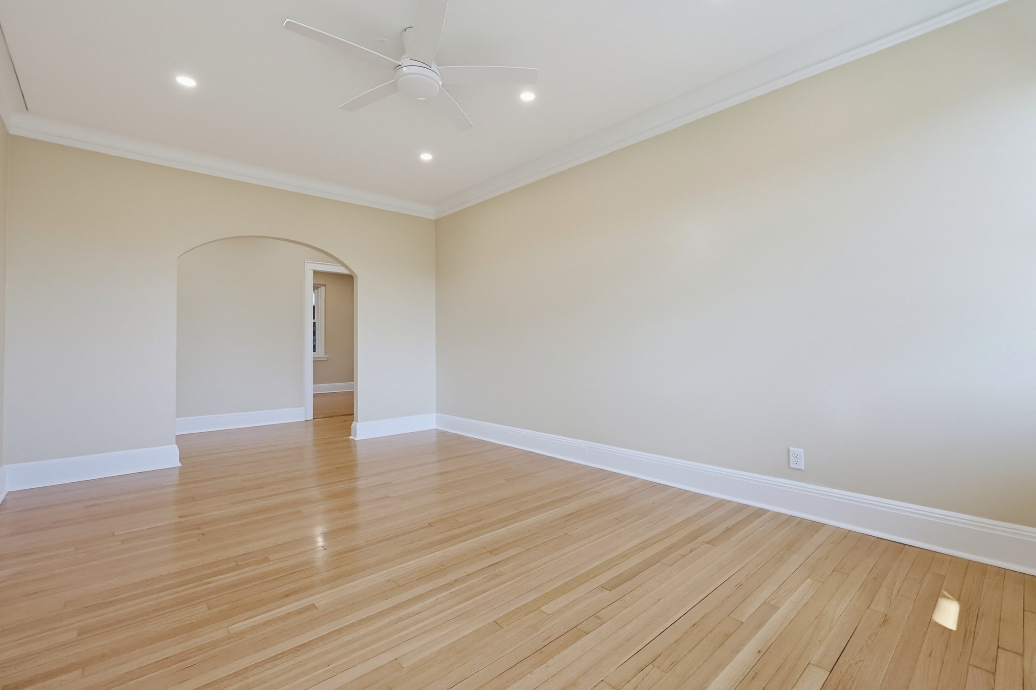 4 Chiswick Road # 31 Property Photo 16