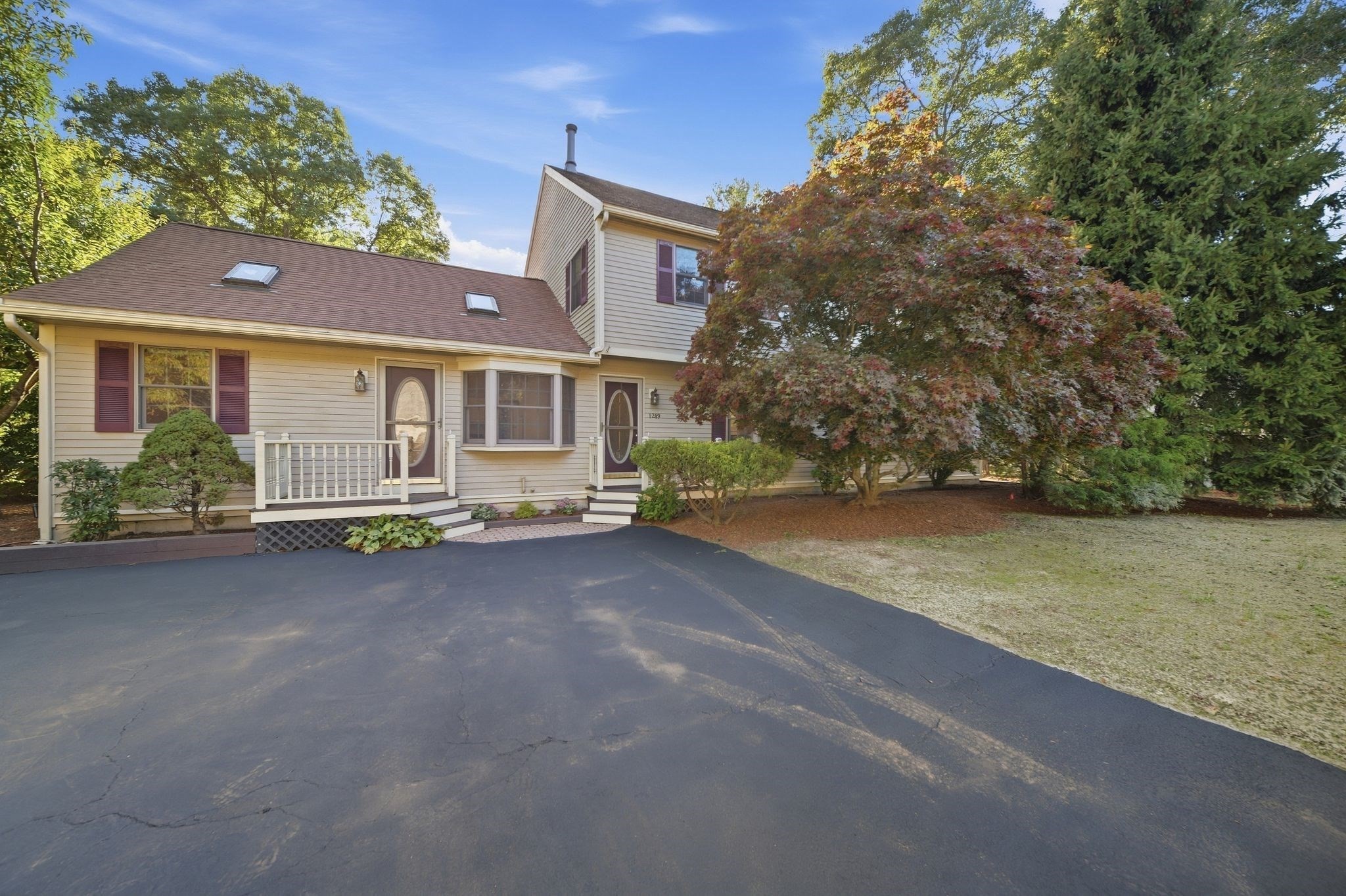 1289 Whipple Rd Property Photo 1