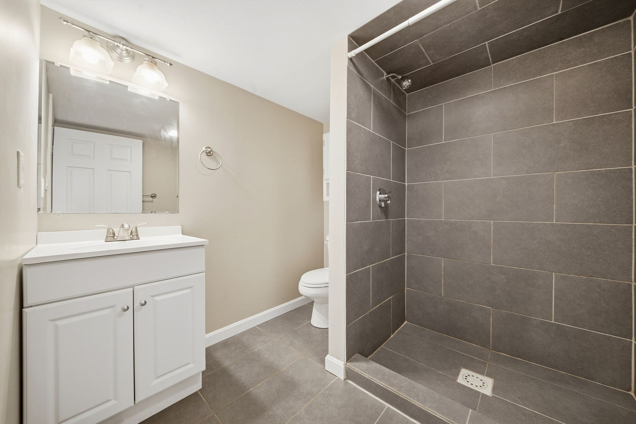 1289 Whipple Rd Property Photo 29
