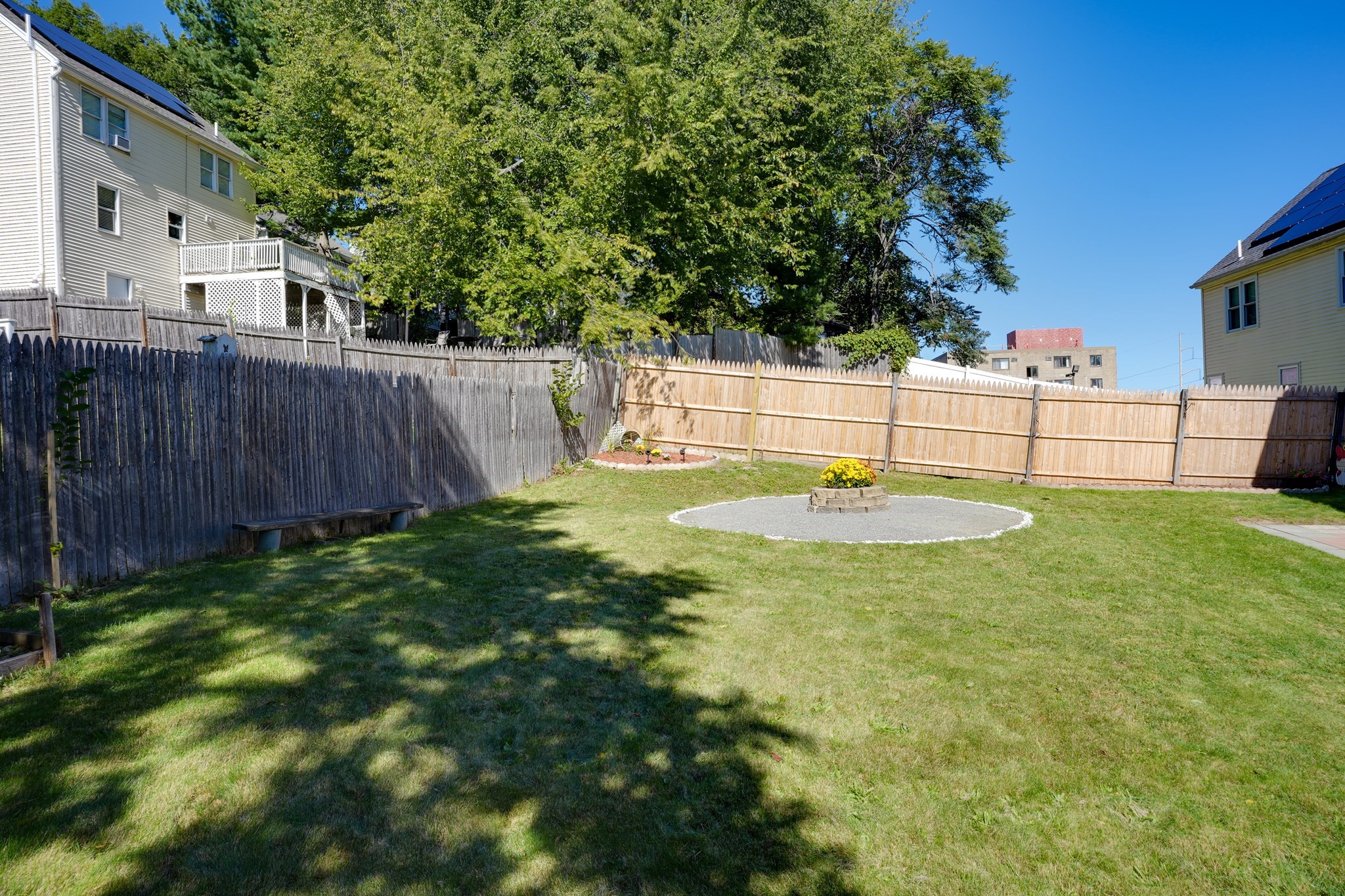 22 Byron St Property Photo 25