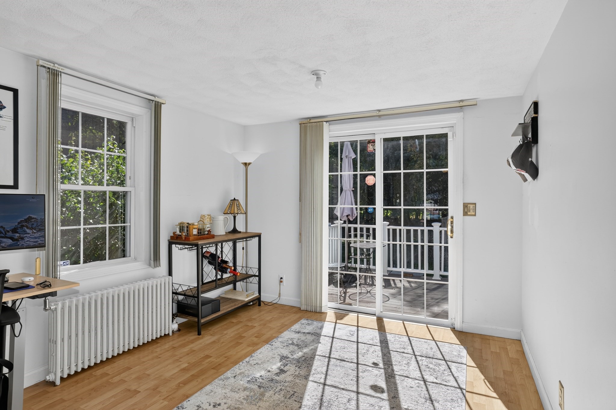 677 Boston Road Property Photo 12