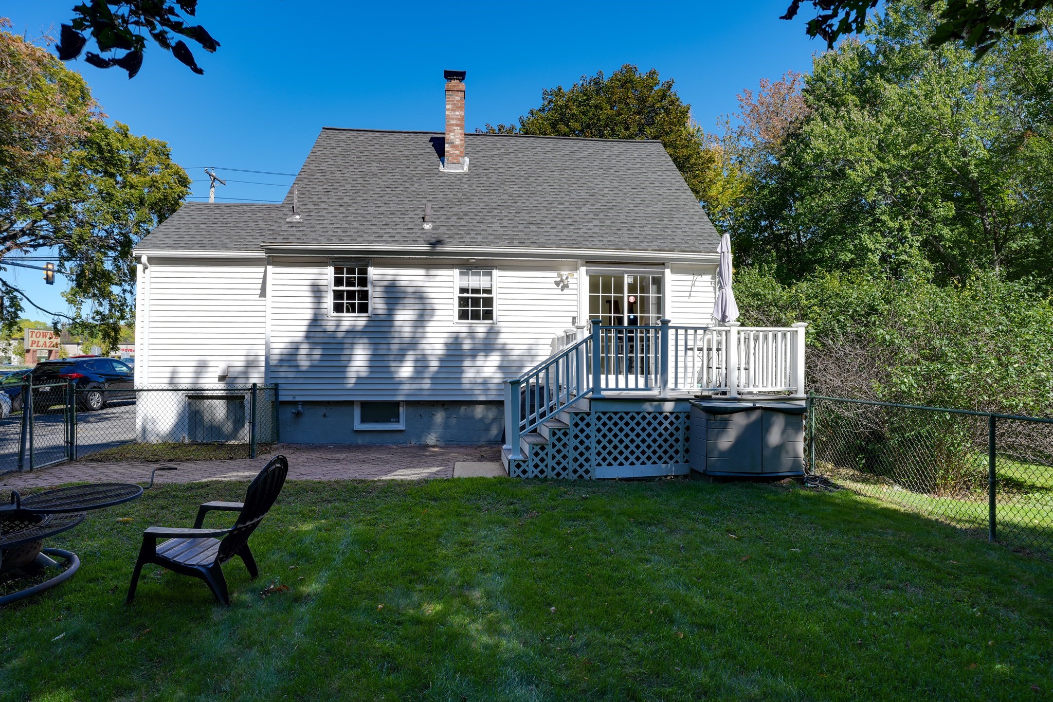 677 Boston Road Property Photo 26