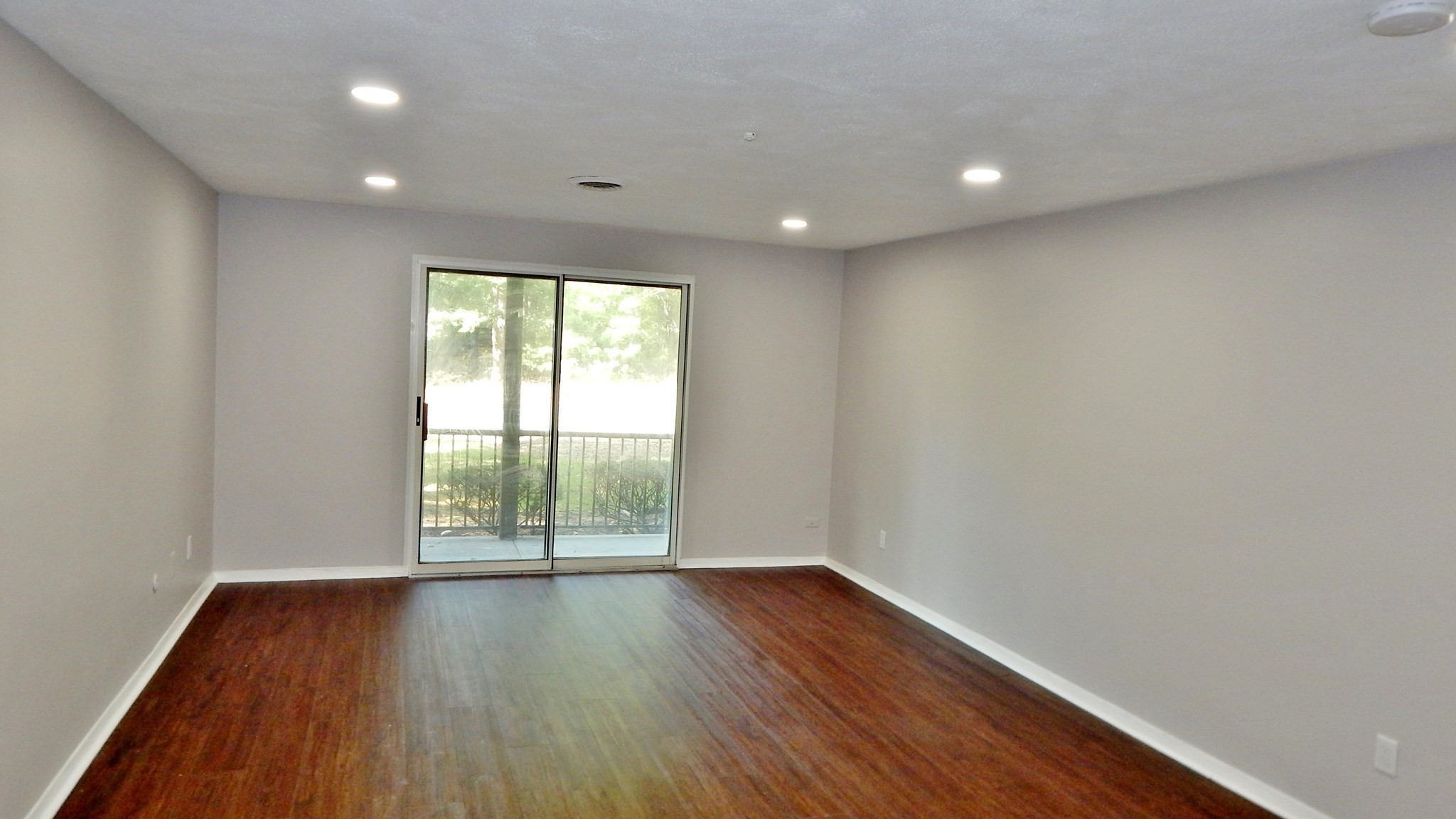 232 Canton St # 107 Property Photo 5
