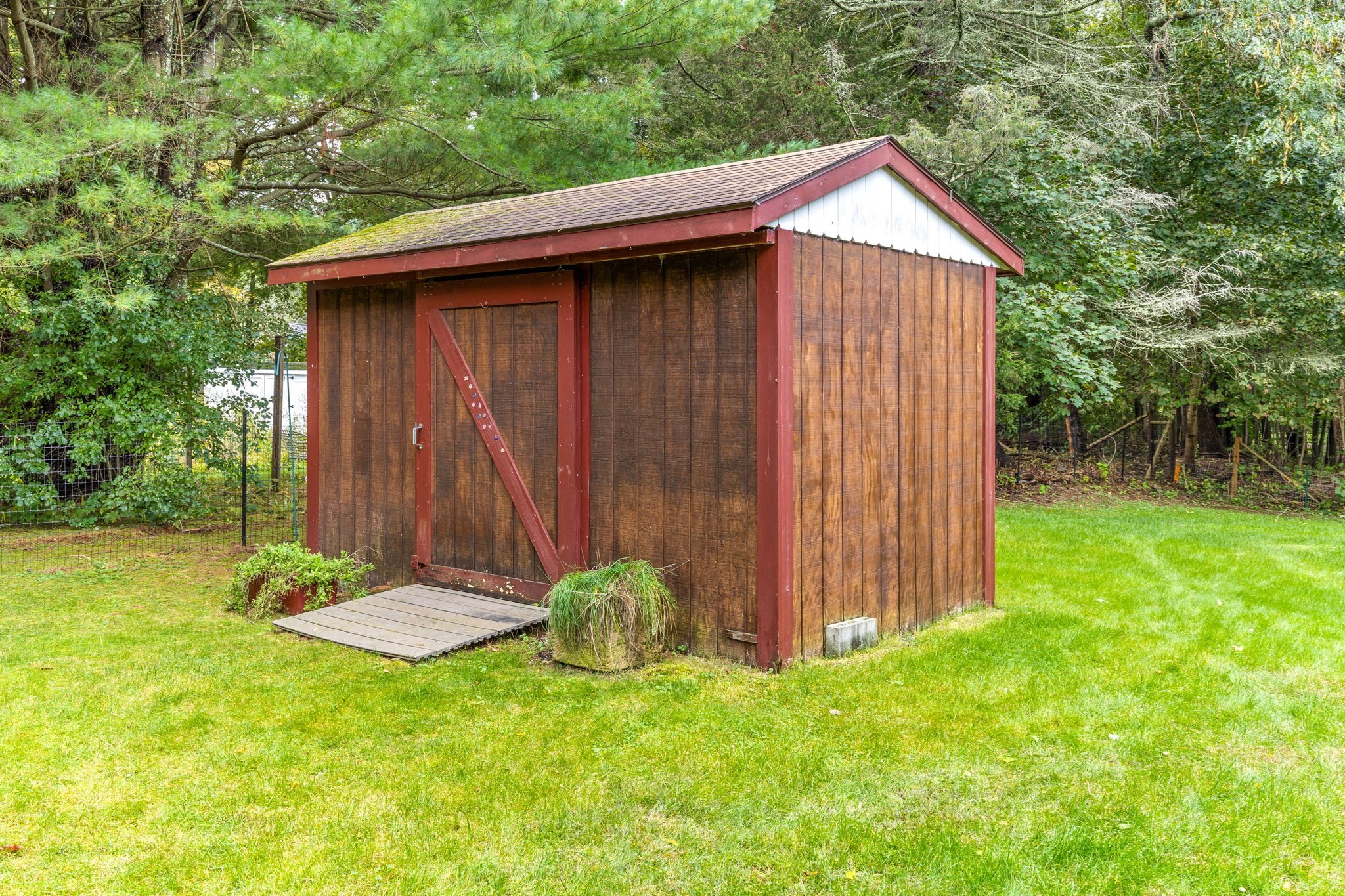 30 Cottage St Property Photo 26