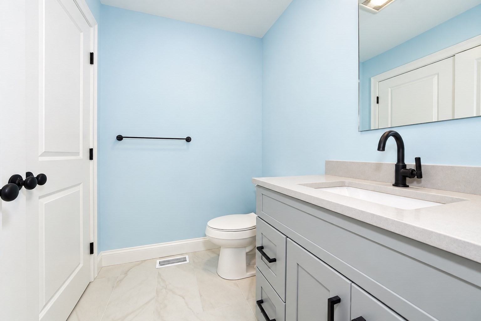 580 Broad St # 2a Property Photo 14