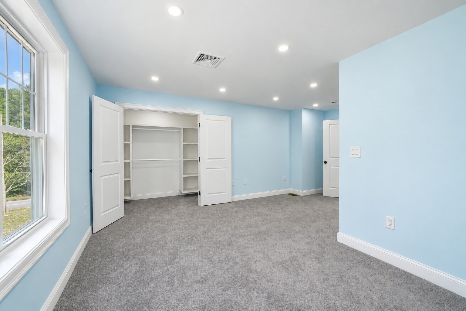 580 Broad St # 2a Property Photo 19