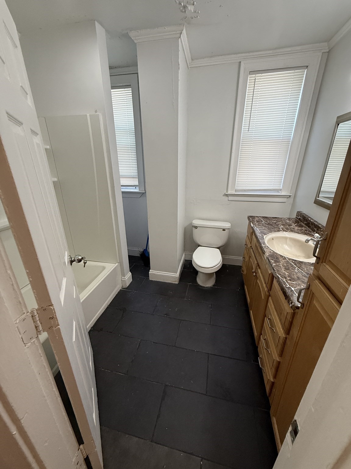 889 Saratoga # 1 Property Photo 6