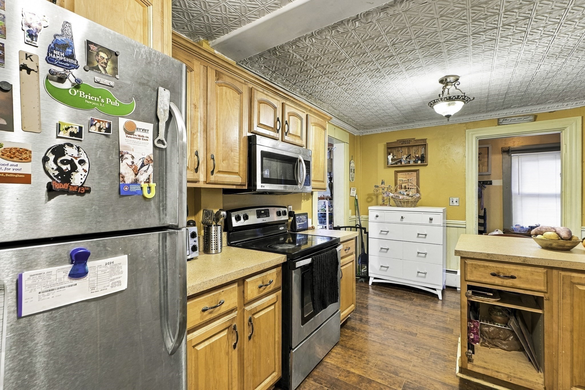 52 Central St Property Photo 15