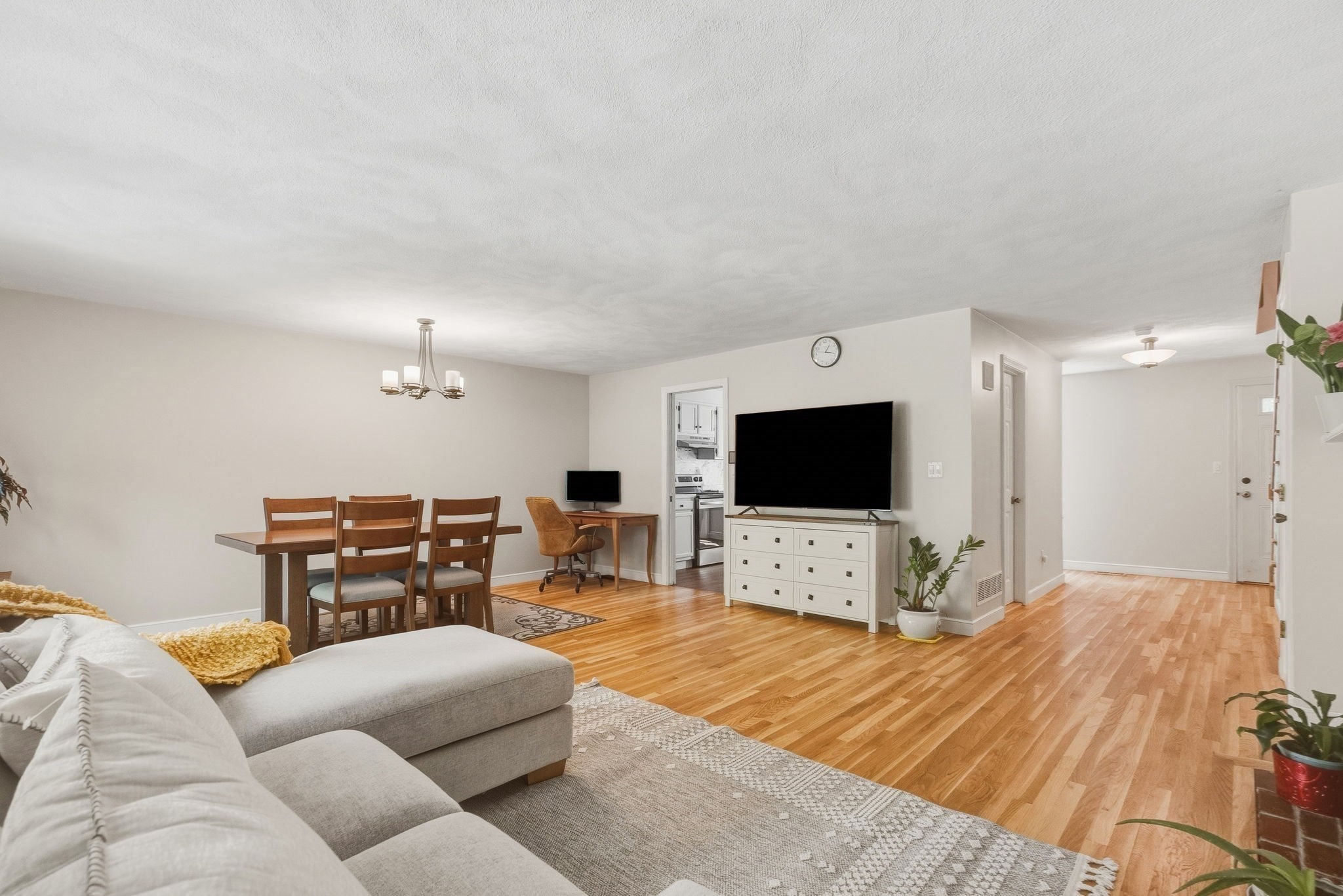 3 Seaborn Place # 3 Property Photo 5