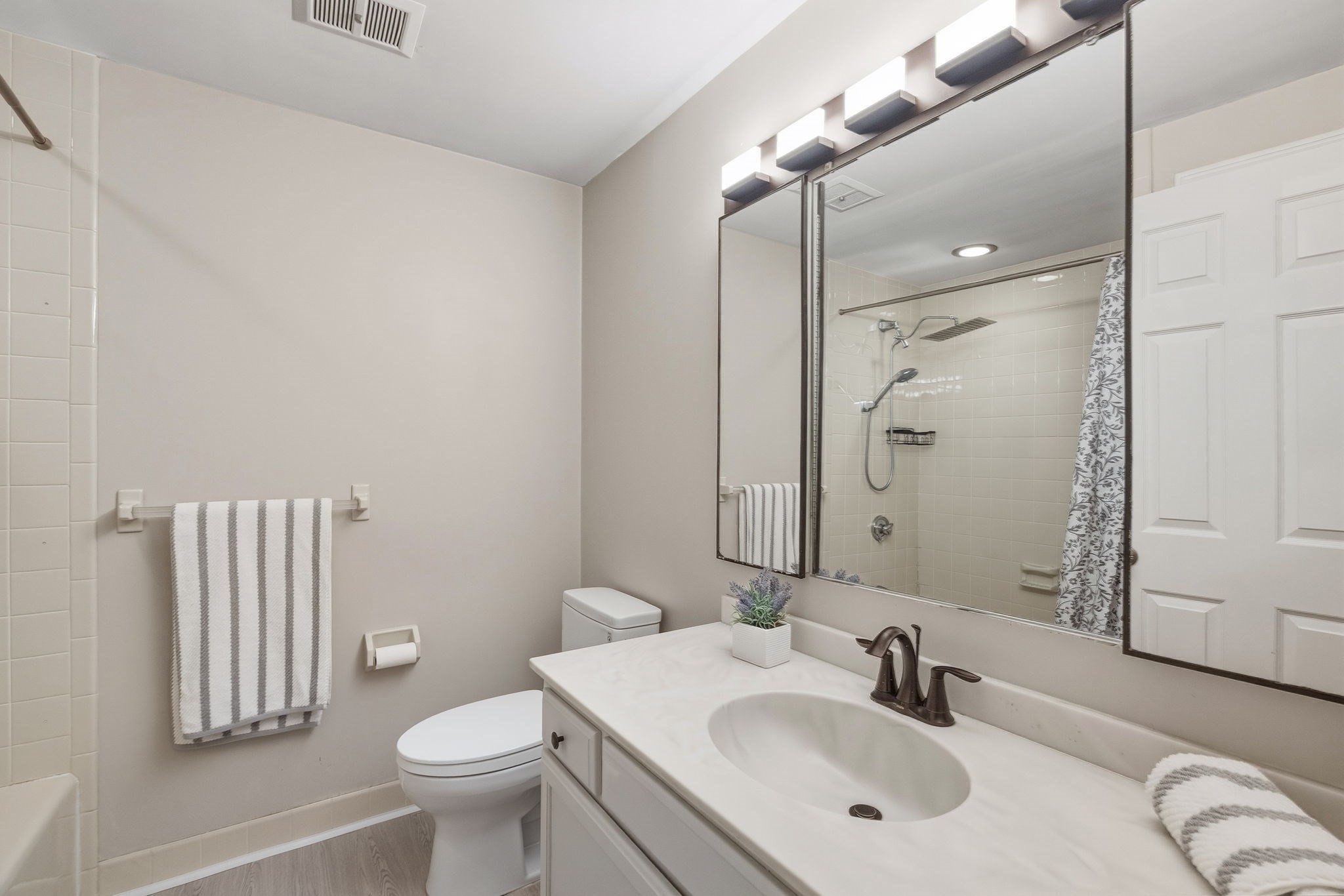 3 Seaborn Place # 3 Property Photo 22