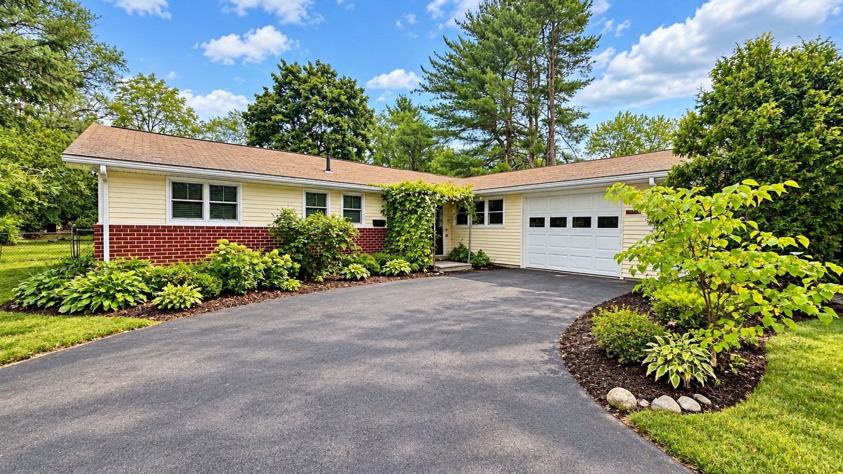 14 Cornell Rd Property Photo 1