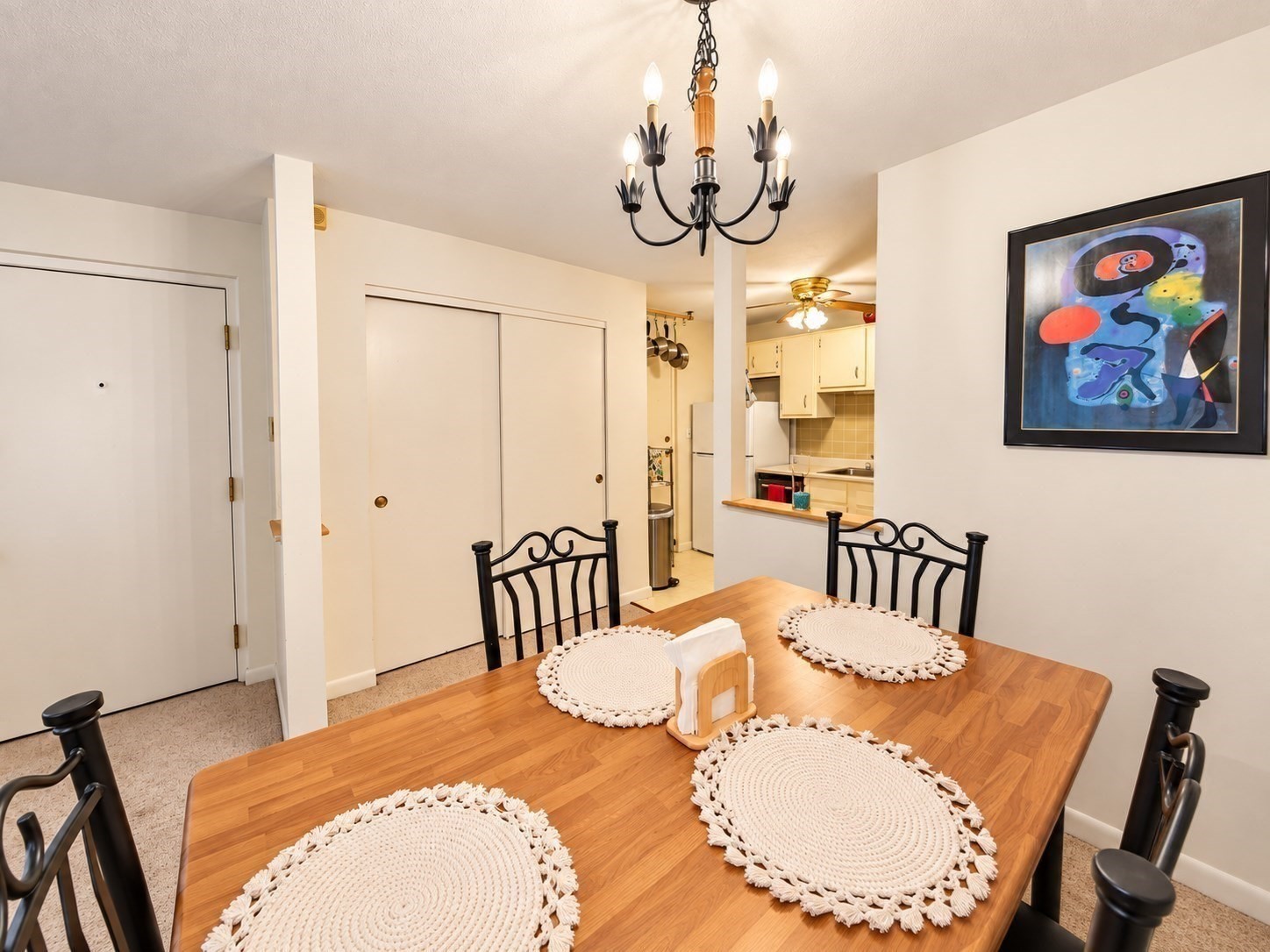 12 Kendall Ave # 17 Property Photo 6