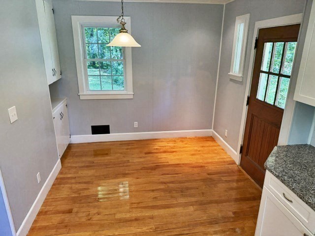 230 North Main Property Photo 7