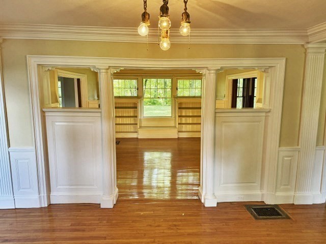 230 North Main Property Photo 12