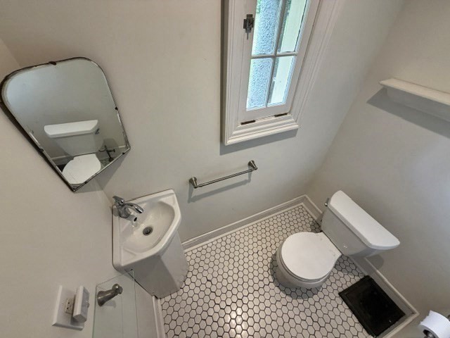 230 North Main Property Photo 16