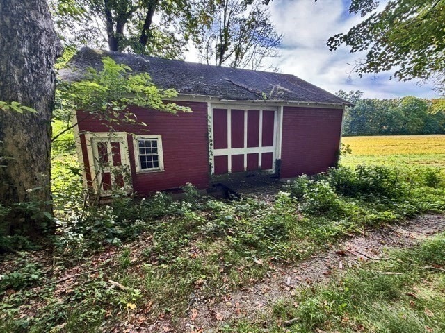 230 North Main Property Photo 38